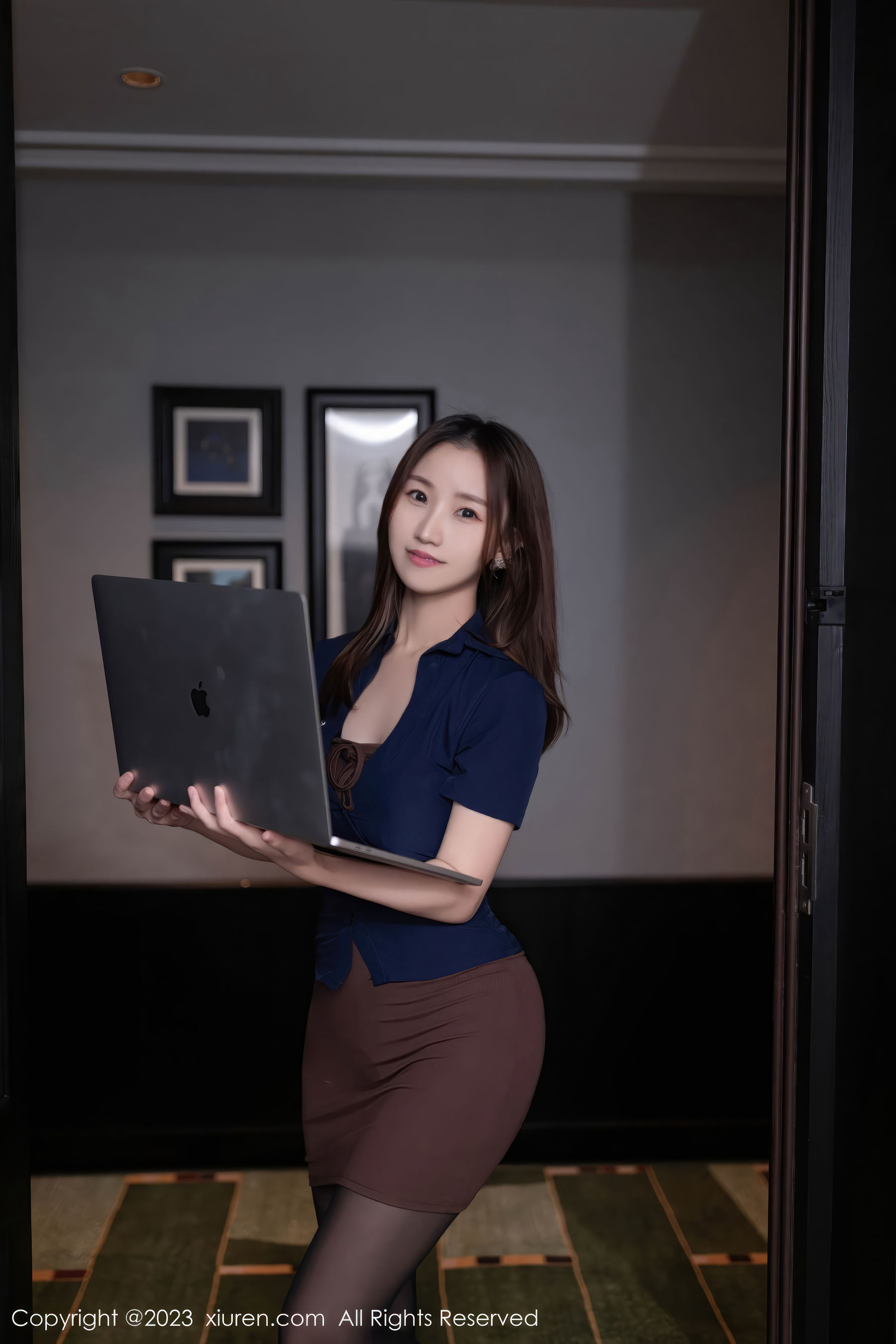 [秀人XiuRen] 2023.09.20 No.7417 杏子_第1张