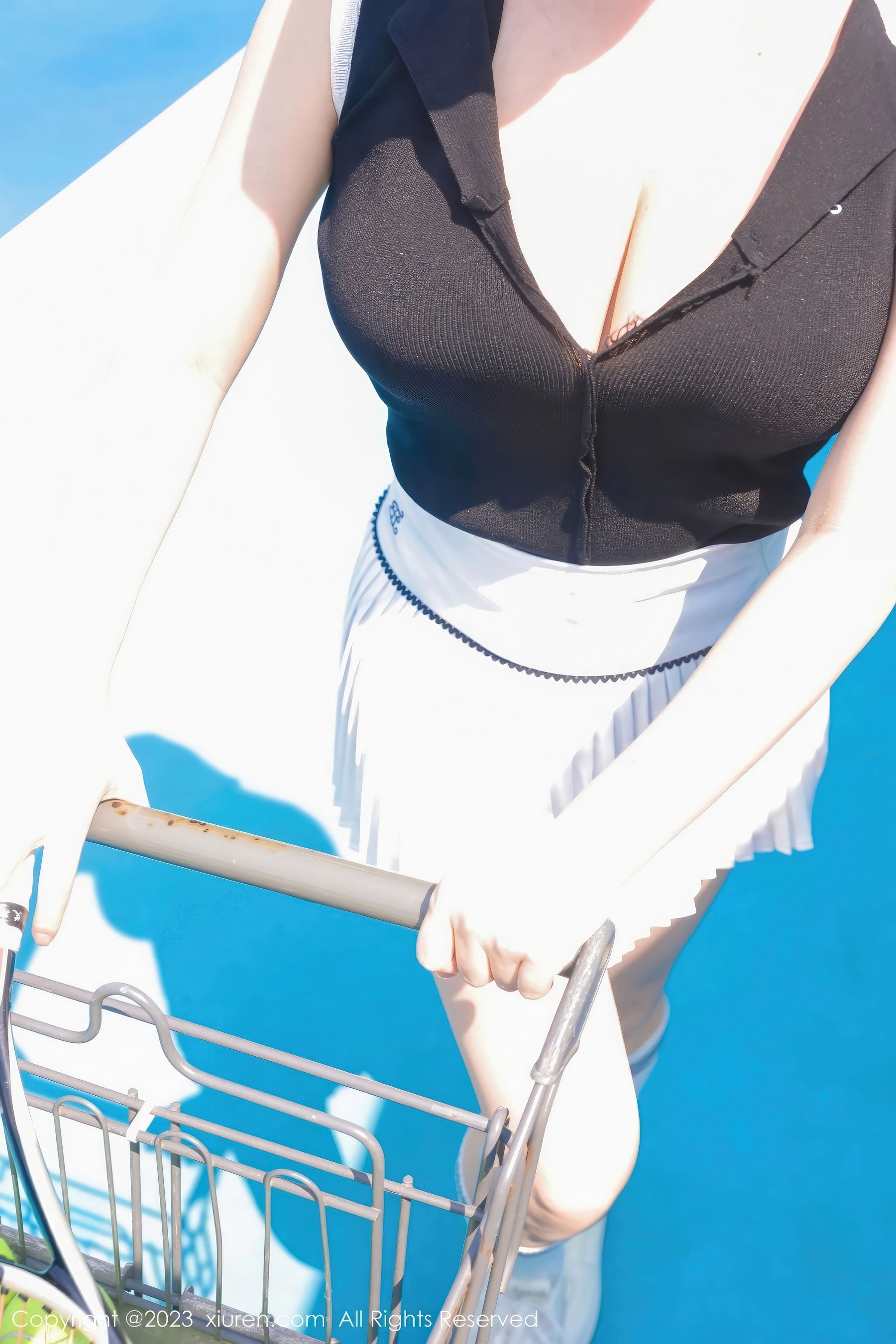 [秀人XiuRen] 2023.10.07 No.7467 豆瓣酱_第1张