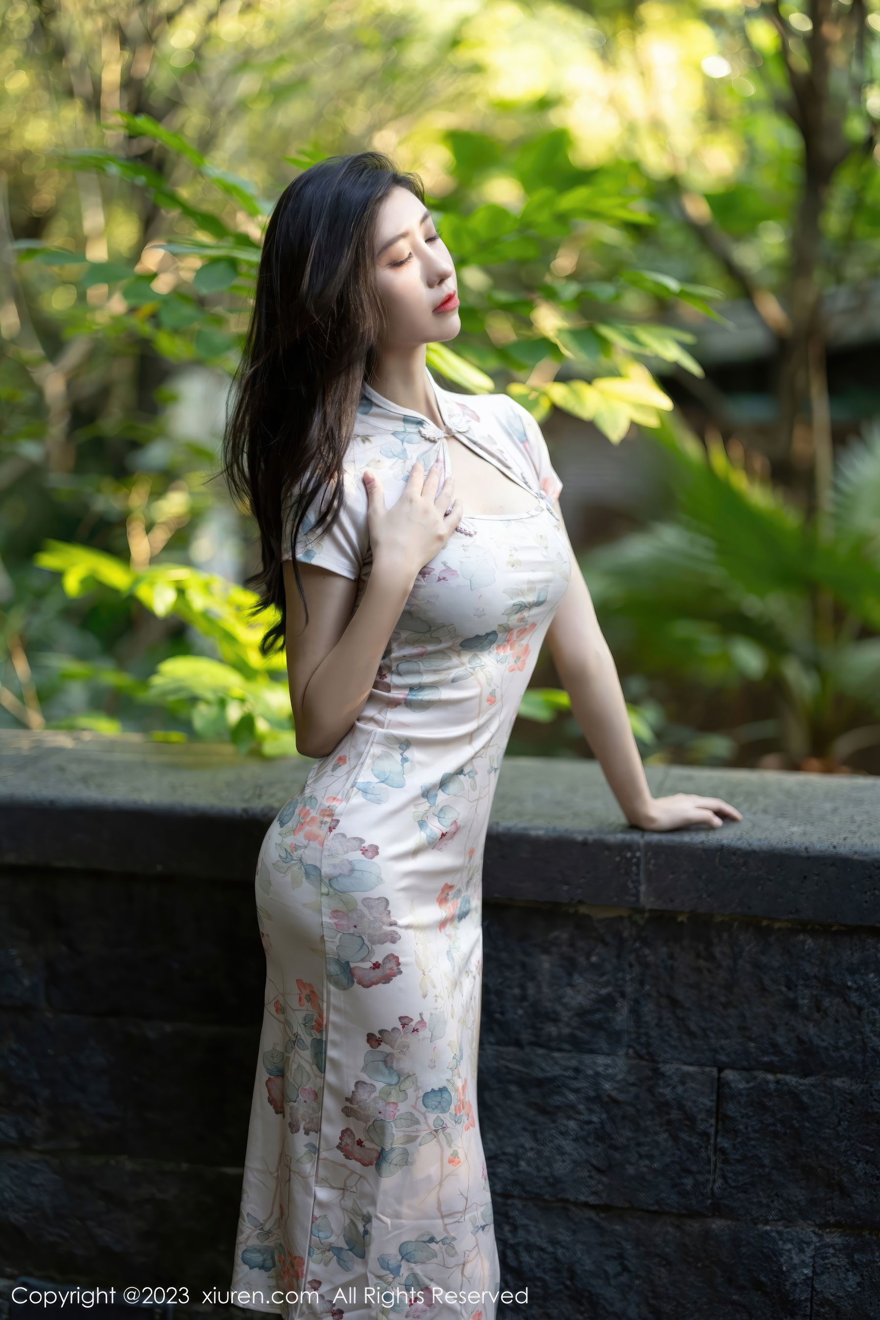 [秀人XiuRen] 2023.11.08 No.7631 章芃芃_第2张