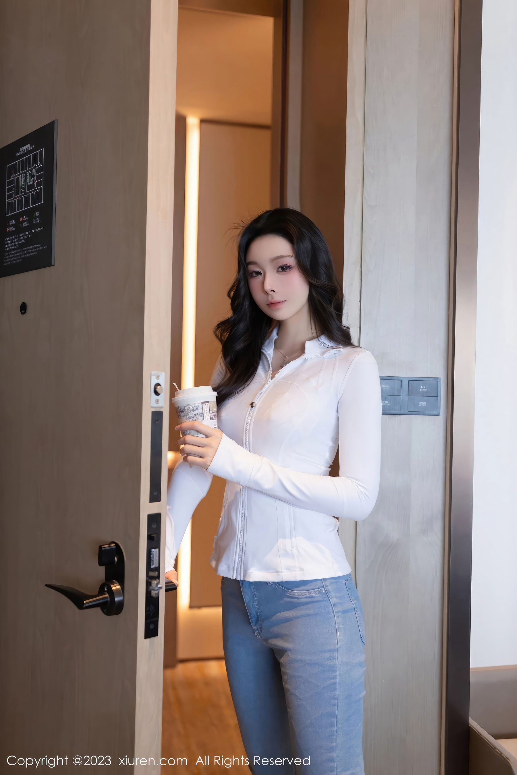 [秀人XiuRen] 2023.11.09 No.7639 小逗逗_第1张