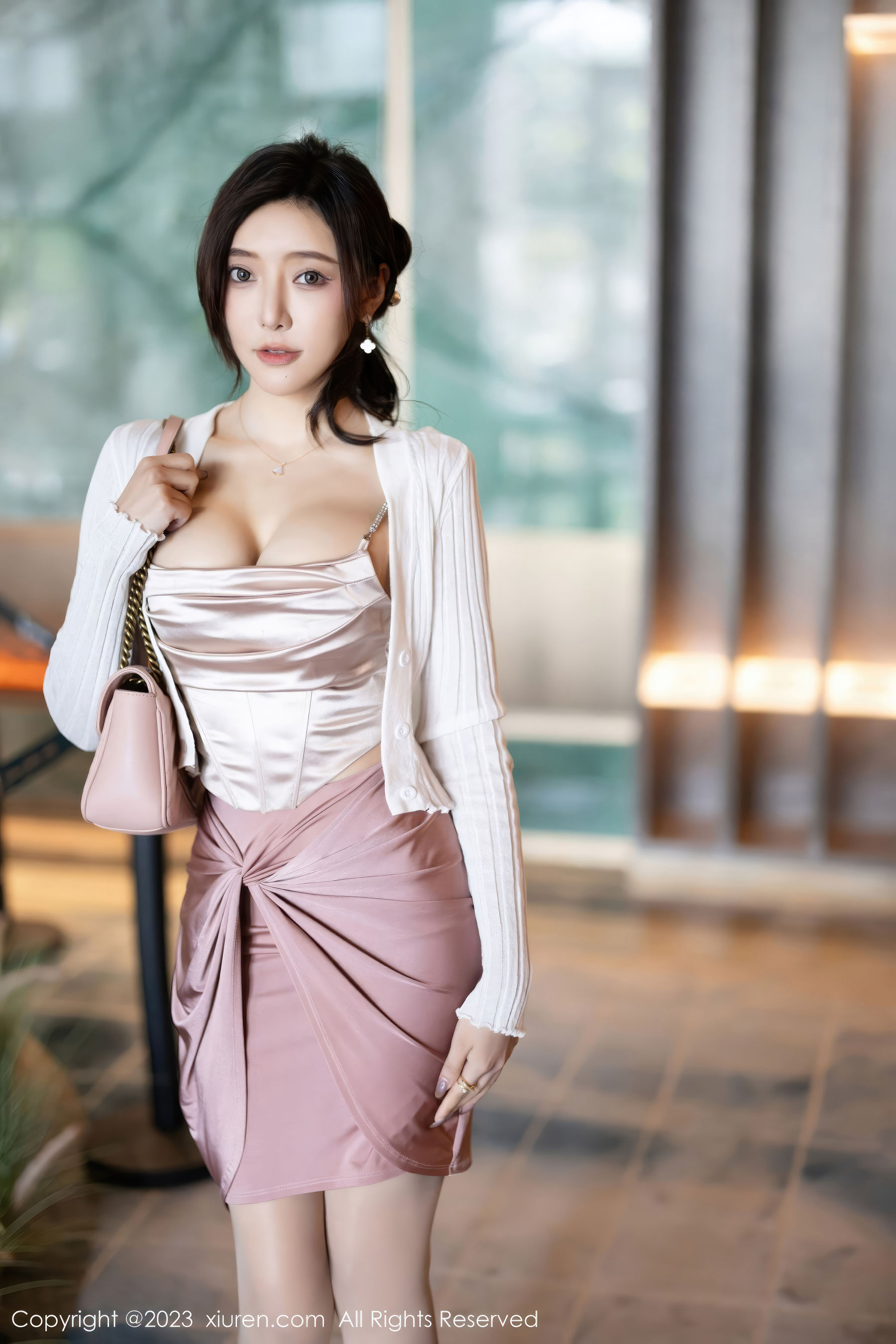 [秀人XiuRen] 2023.11.09 No.7640 王馨瑶_第1张