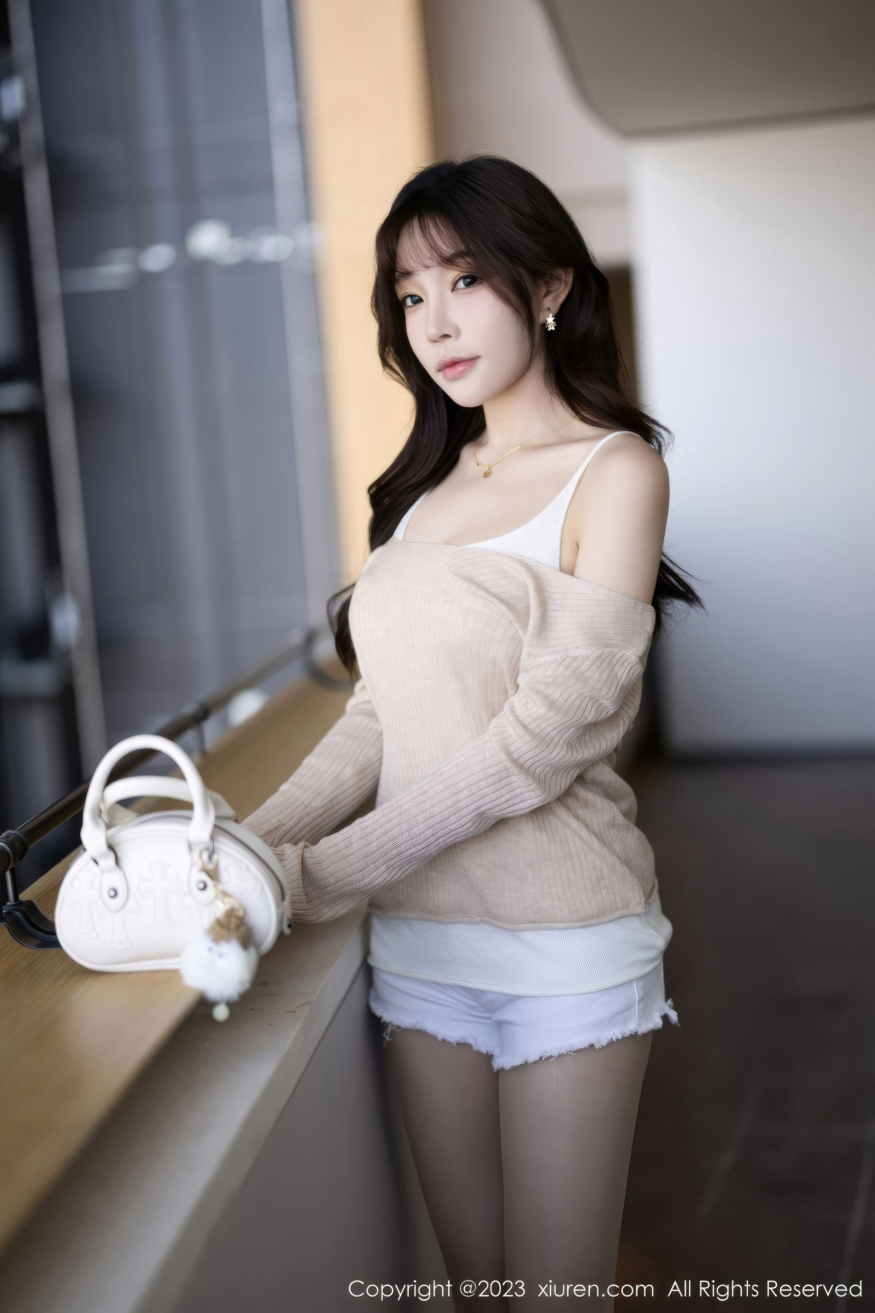 [秀人XiuRen] 2023.11.10 No.7647 徐莉芝_第1张