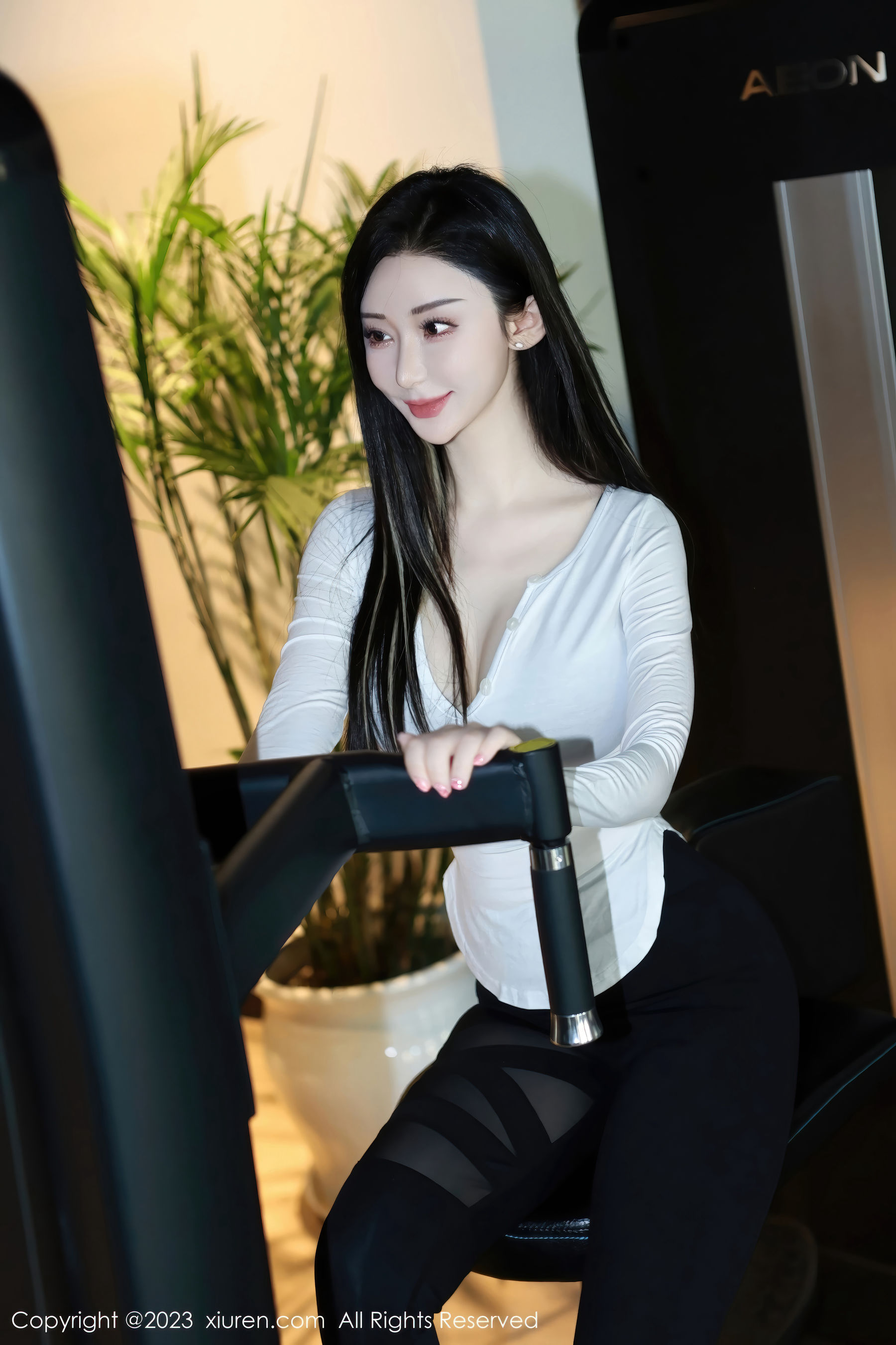 [秀人XiuRen] 2023.11.23 No.7705 田兮白_第2张