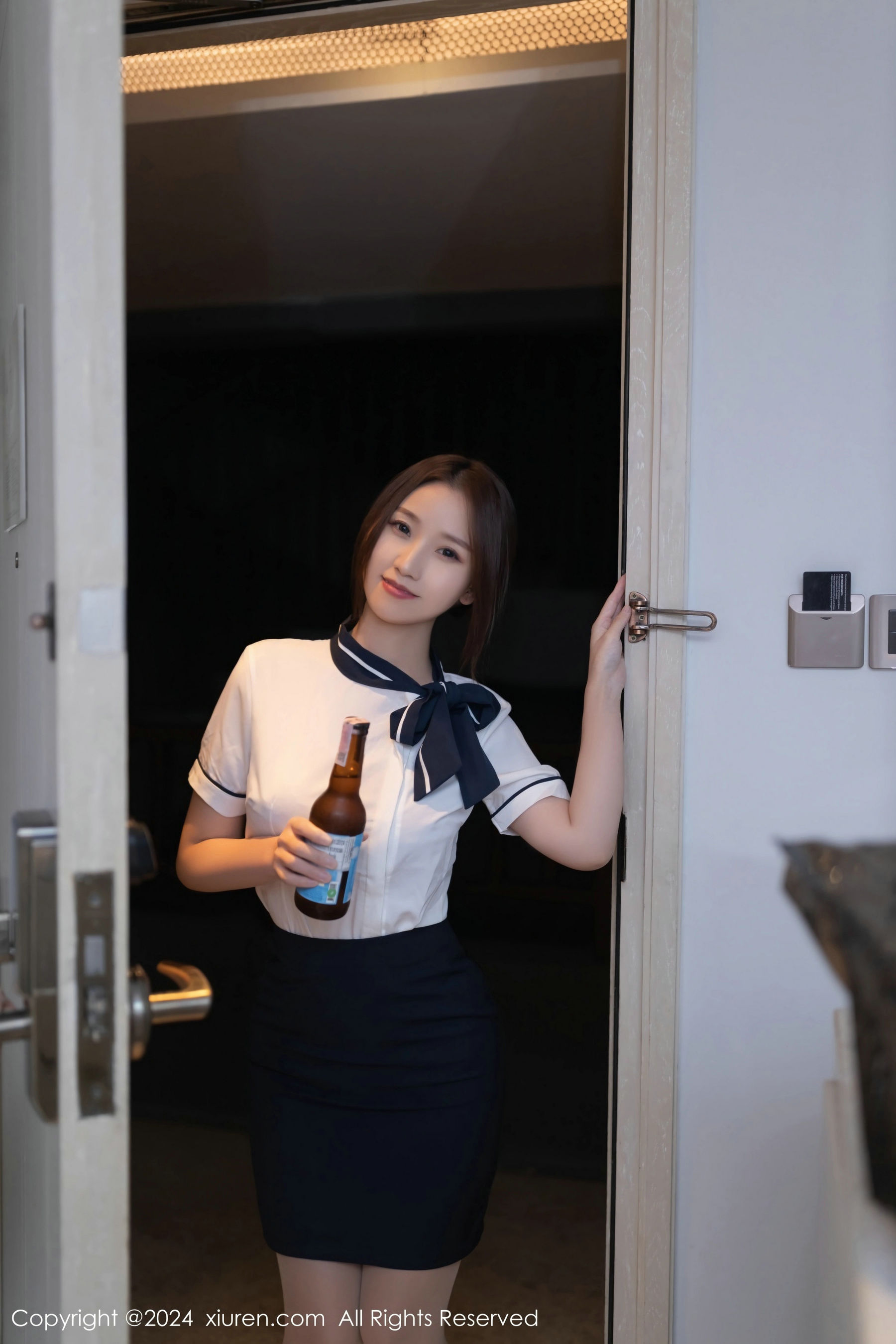 [秀人XiuRen] 2024.01.10 No.7938 杏子Yada_第2张