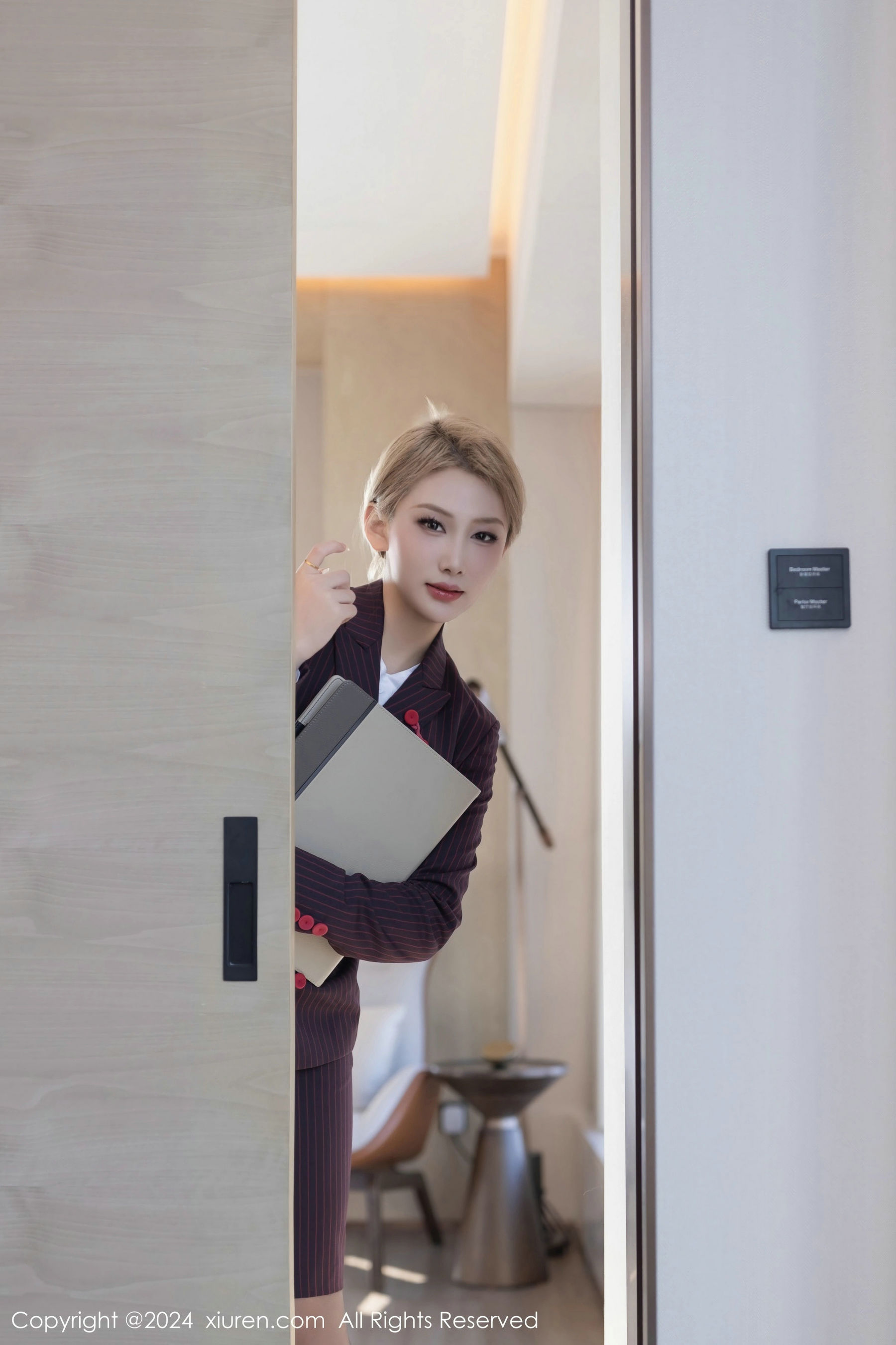 [秀人XiuRen] 2024.01.31 No.8042 沈青黛_第1张