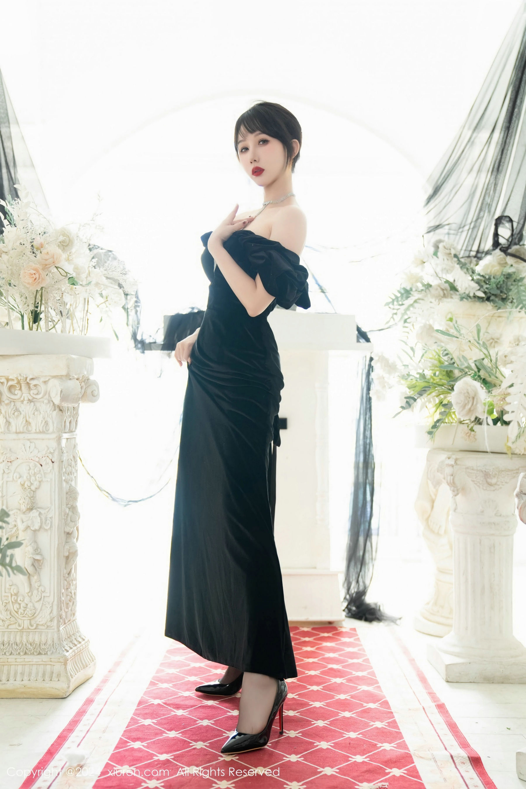 [秀人XiuRen] 2024.02.05 No.8070 波巧酱_第1张