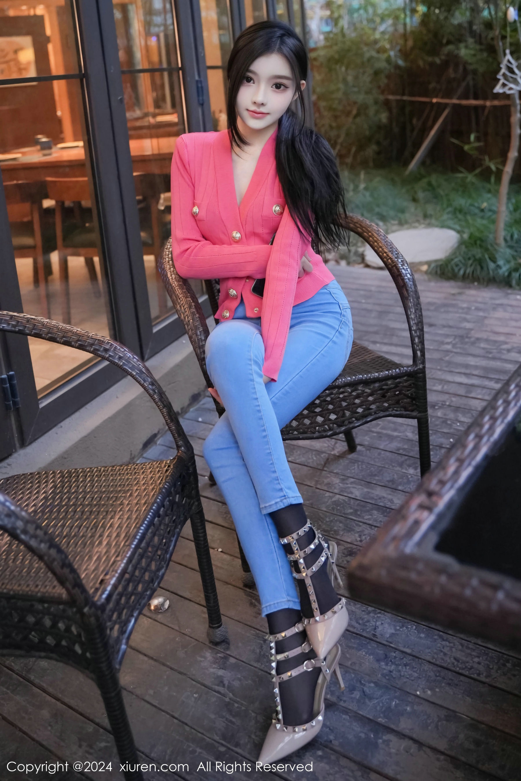 [秀人XiuRen] 2024.02.08 No.8091 龙雪儿_第1张