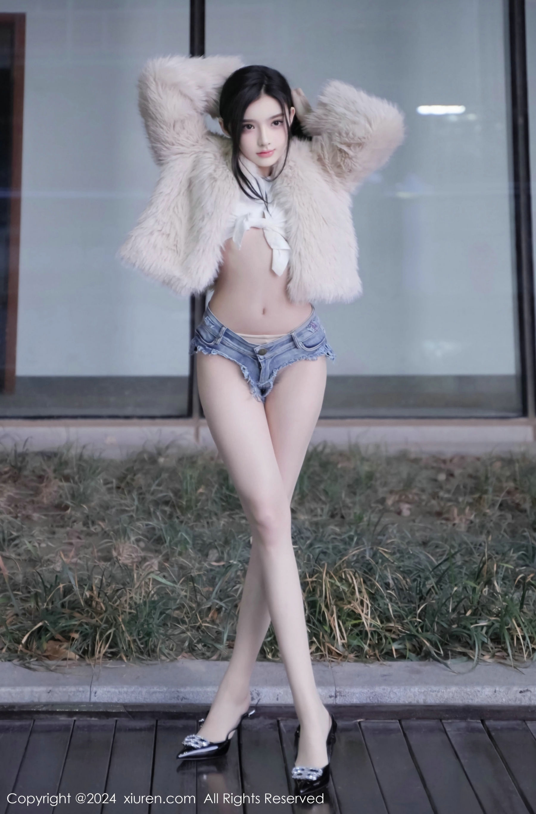 [秀人XiuRen] 2024.03.20 No.8261 龙雪儿_第2张