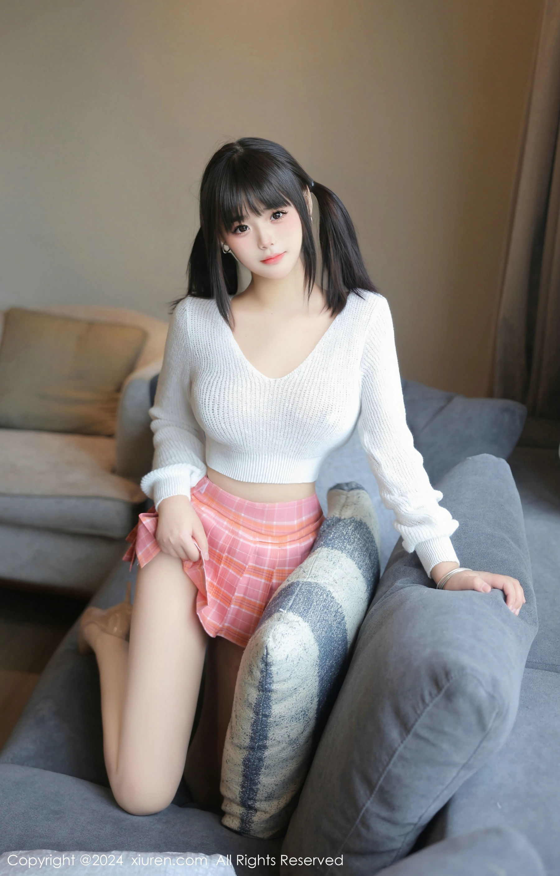 [秀人XiuRen] 2024.04.17 No.8404 徐若兮_第1张