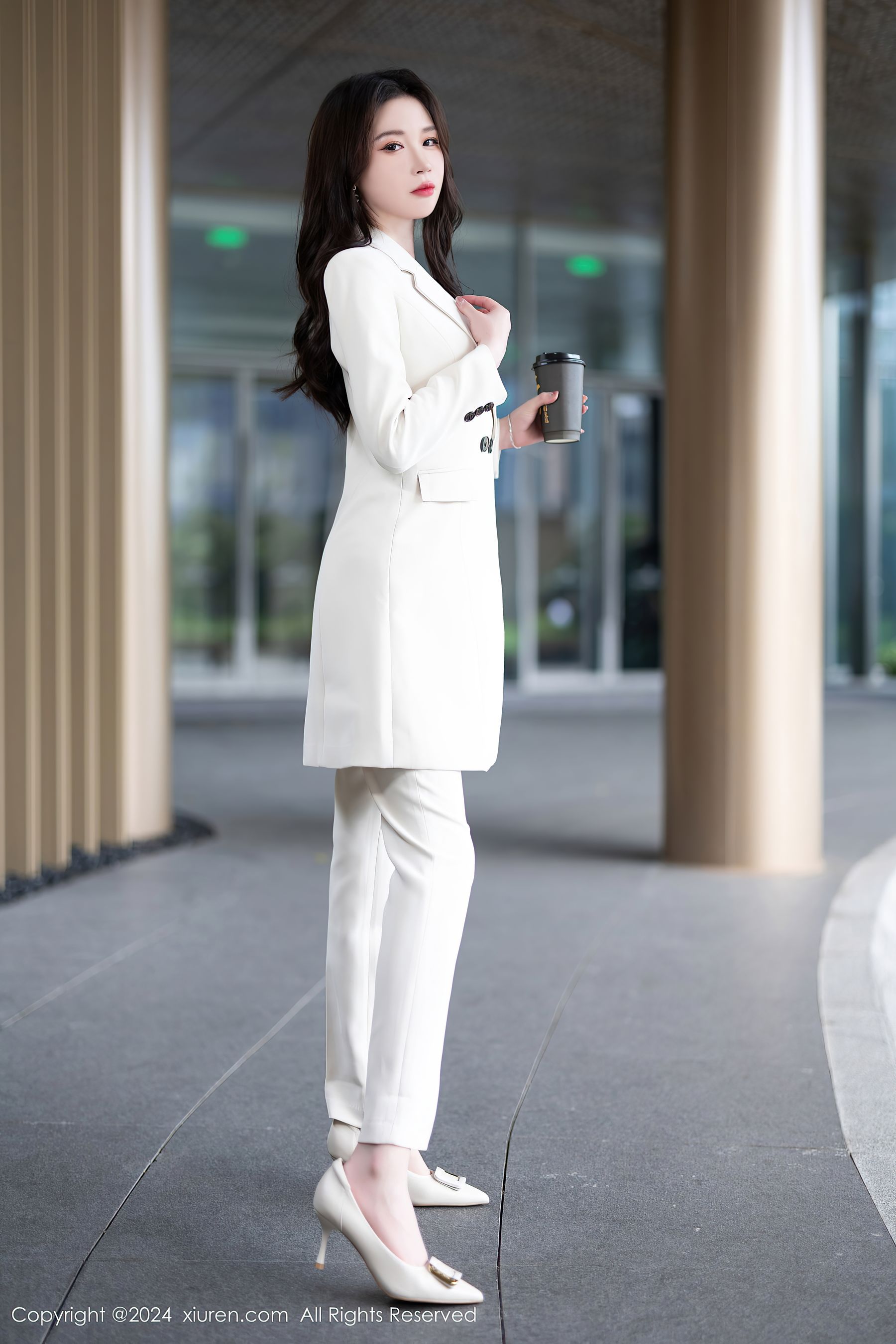 [秀人XiuRen] 2024.04.08 No.8354 梦心玥_第1张