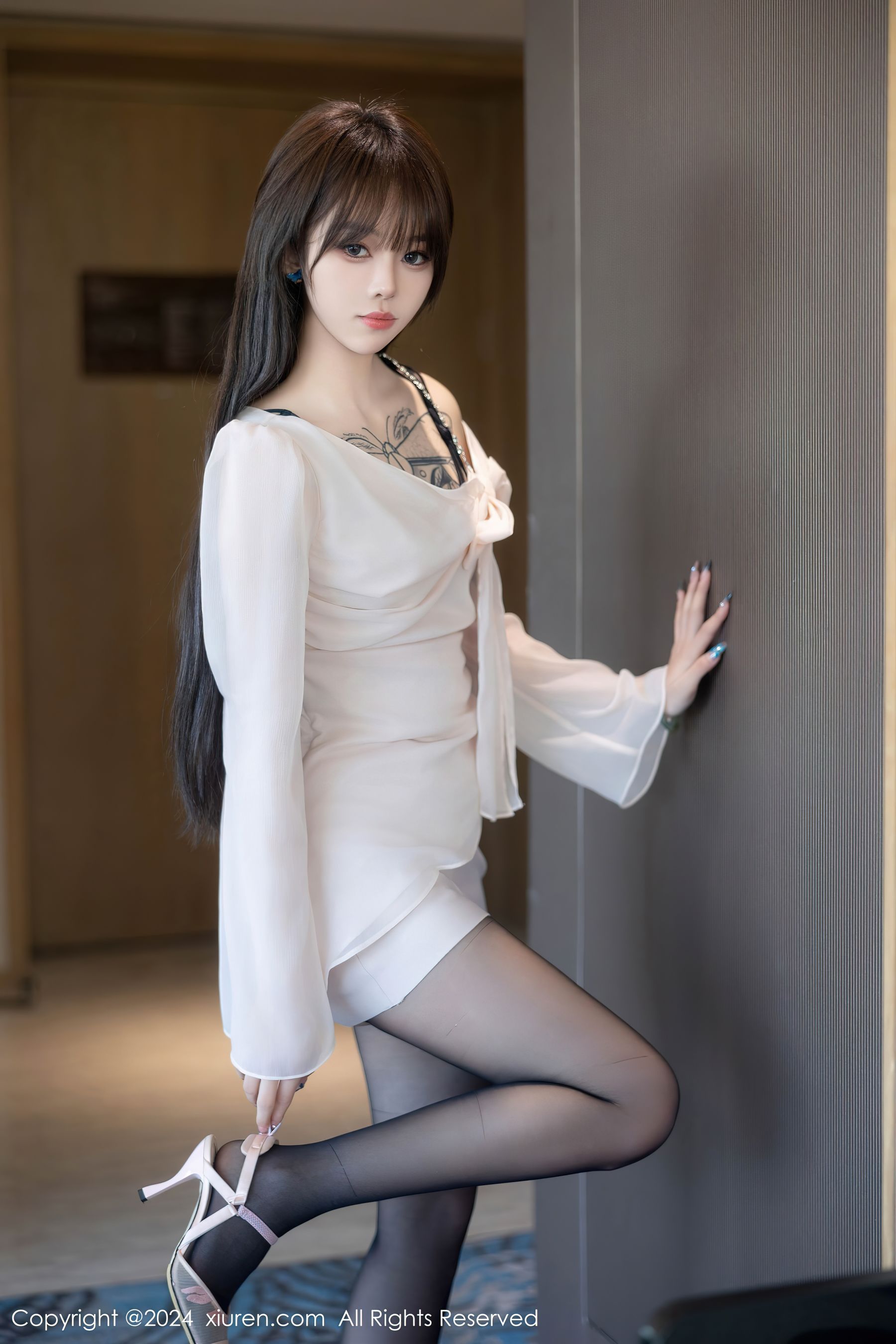 [秀人XiuRen] 2024.05.24 No.8591 奶瓶_第1张