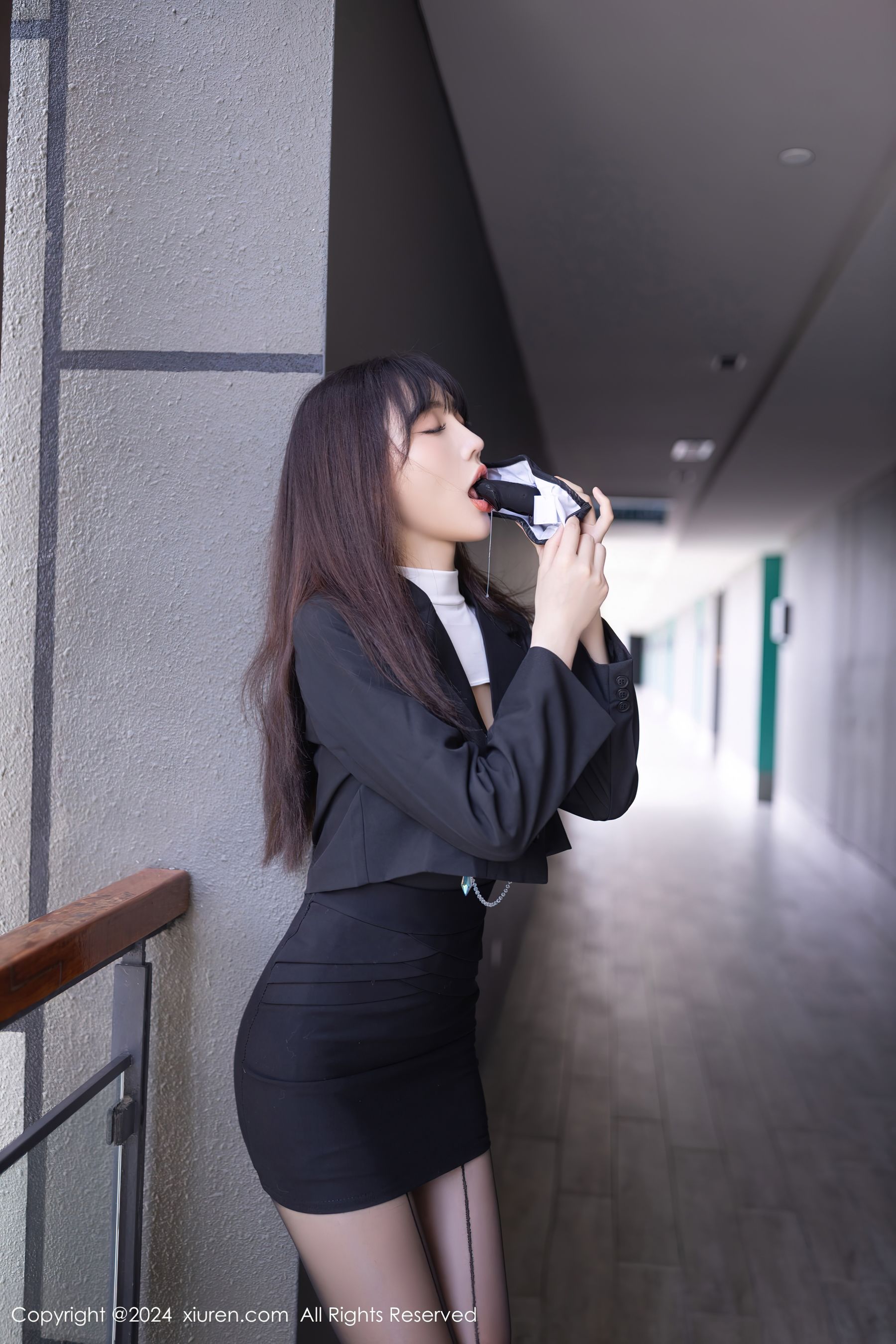 [秀人XiuRen] 2024.05.30 No.8627 陆萱萱_第1张