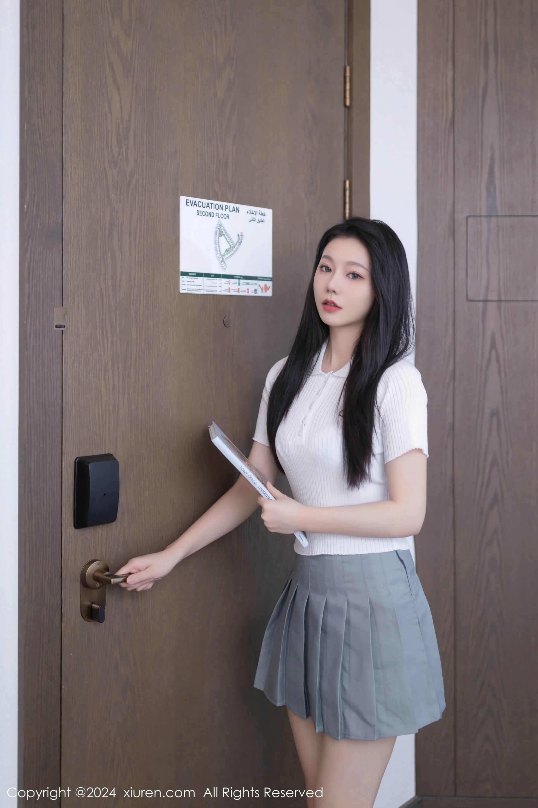 [秀人XiuRen] 2024.06.04 No.8649 安然anran_第1张