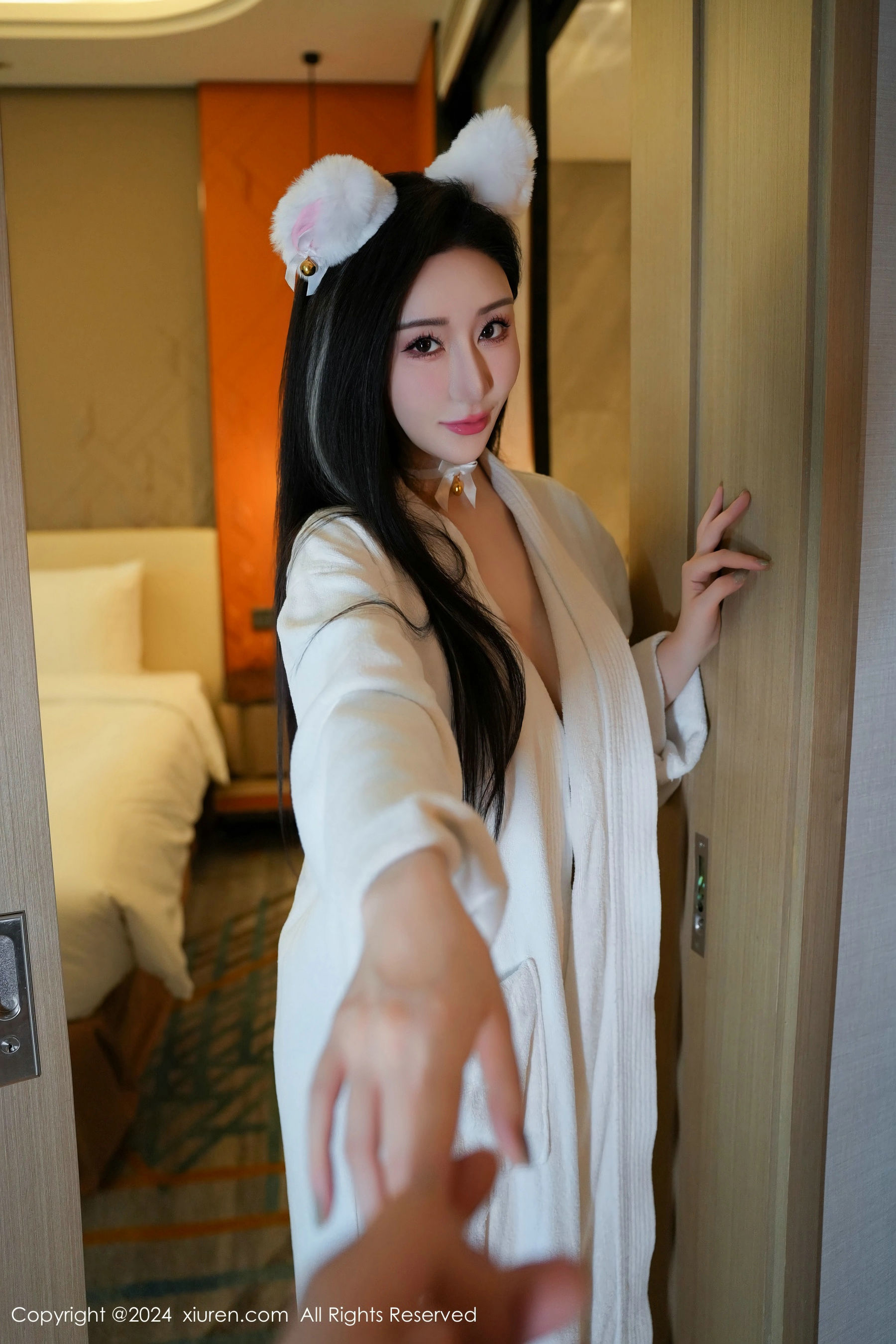 [秀人XiuRen] 2024.06.11 No.8679 田兮白_第2张