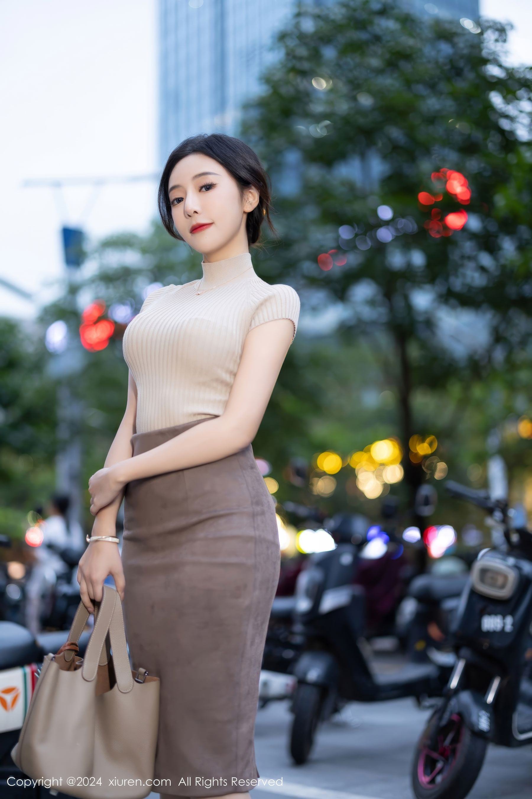 [秀人XiuRen] 2024.06.21 No.8741 王馨瑶yanni_第4张