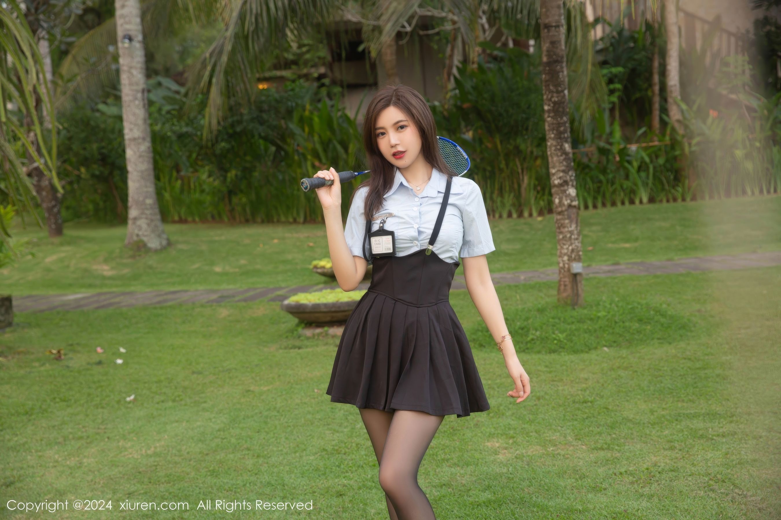 [秀人XiuRen] 2024.06.25 No.8752 绮里嘉ula_第1张