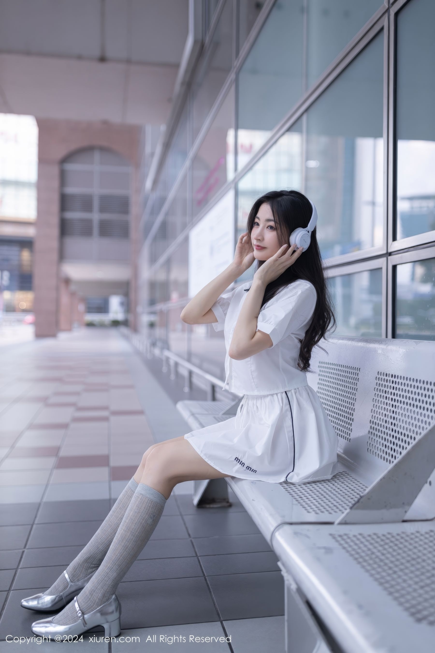 [秀人XiuRen] 2024.07.02 No.8793 鱼尾fish_第1张