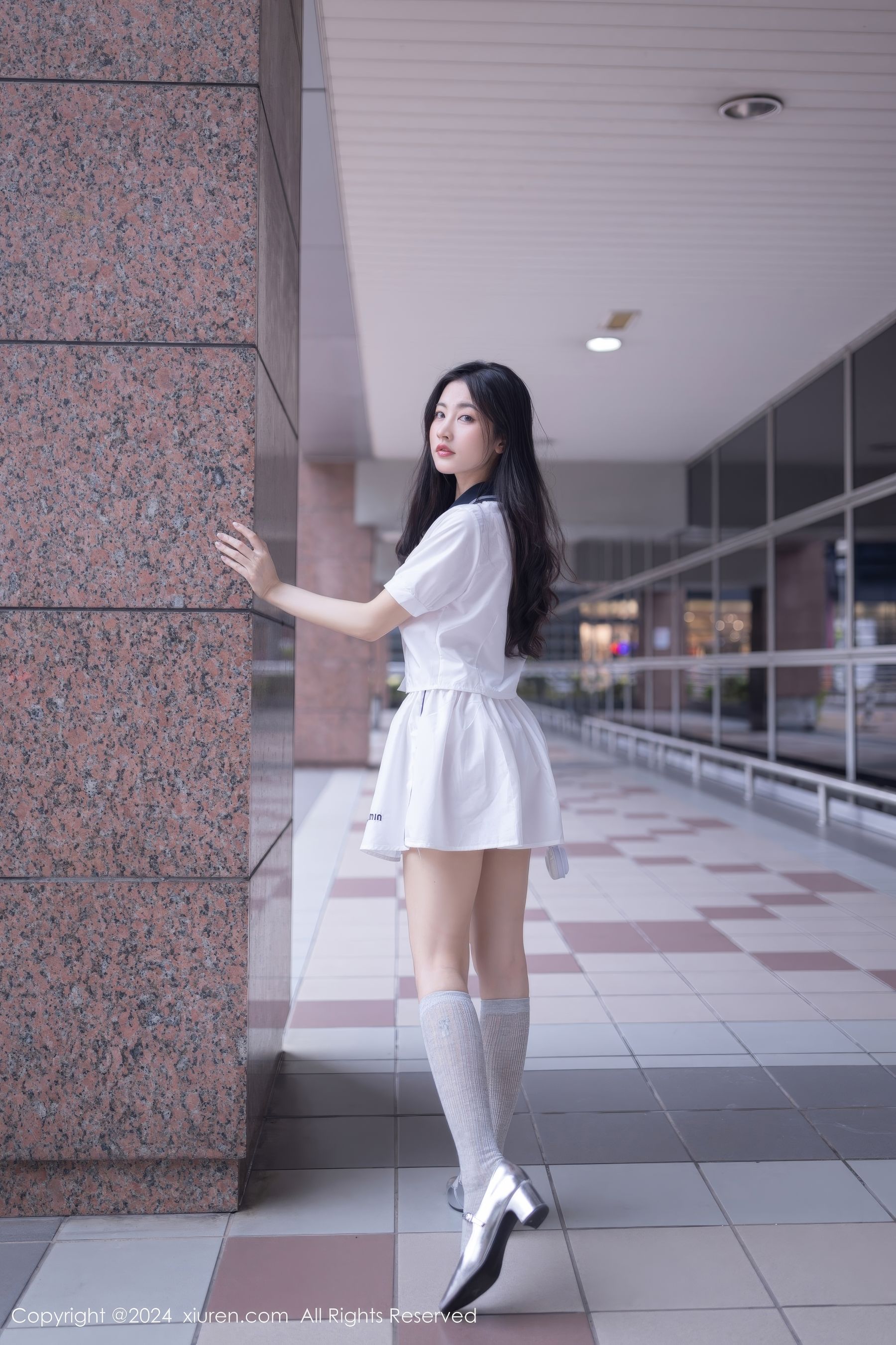 [秀人XiuRen] 2024.07.02 No.8793 鱼尾fish_第3张