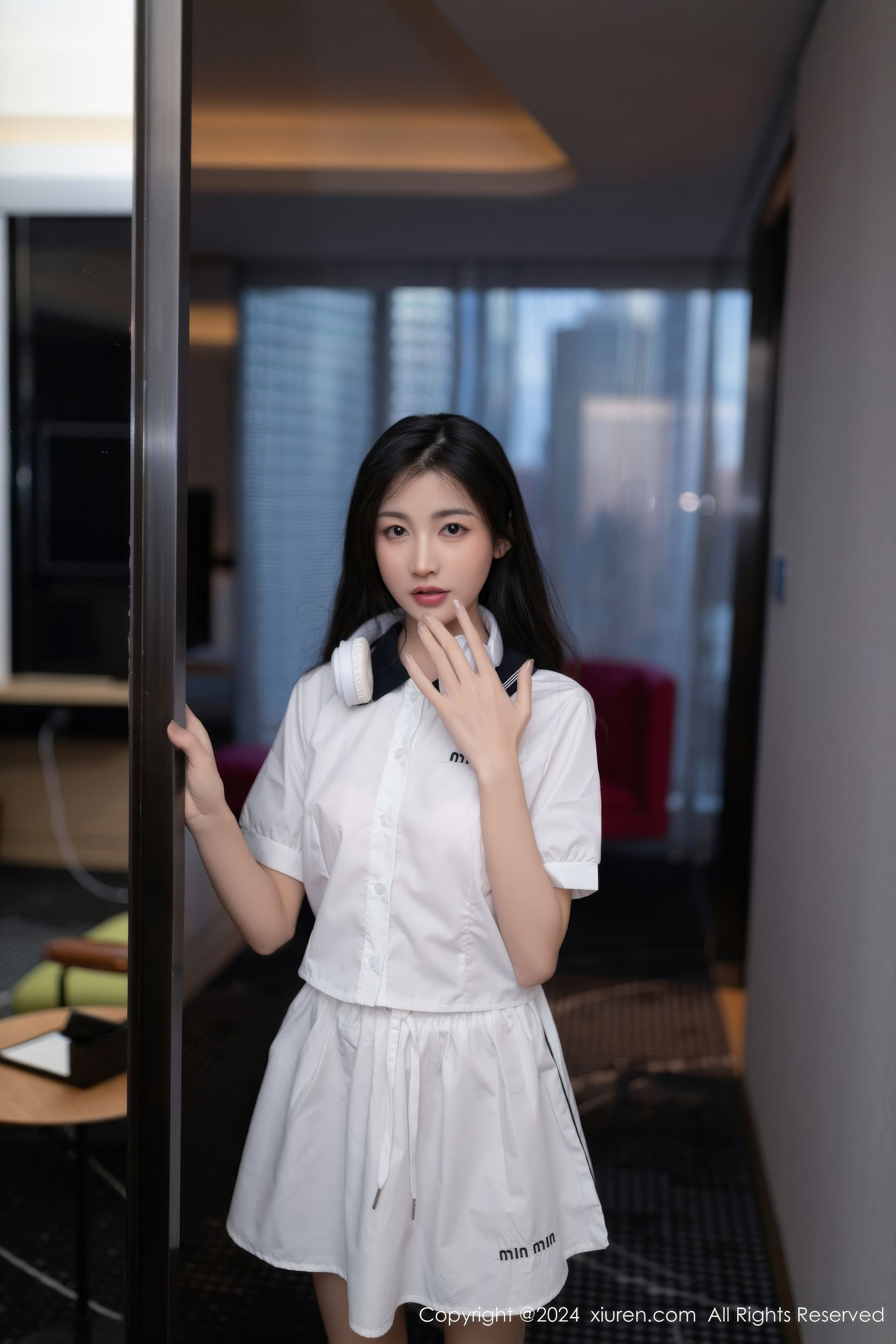 [秀人XiuRen] 2024.07.02 No.8793 鱼尾fish_第5张