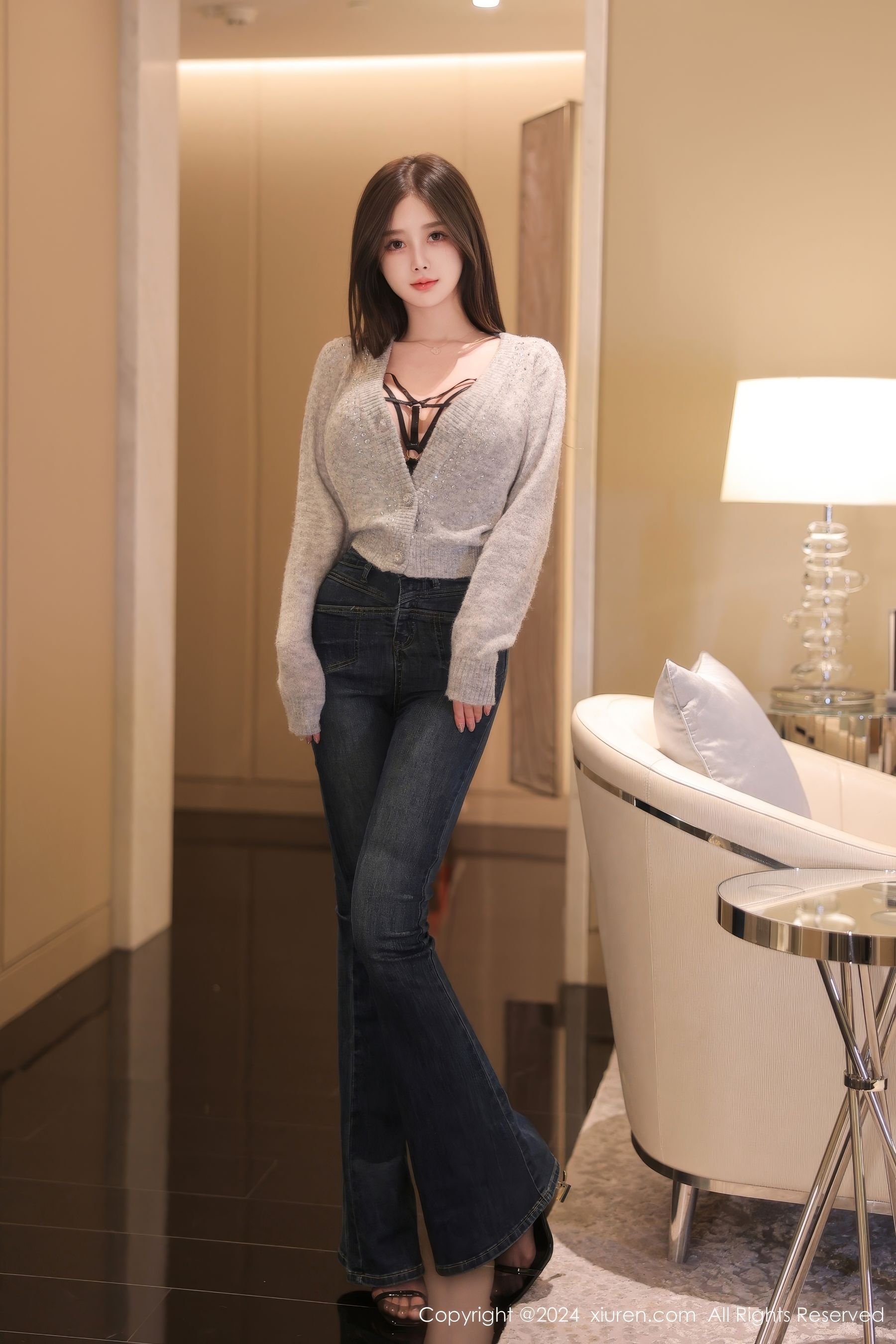 [秀人XiuRen] 2024.07.04 No.8806 奶喵喵_第1张