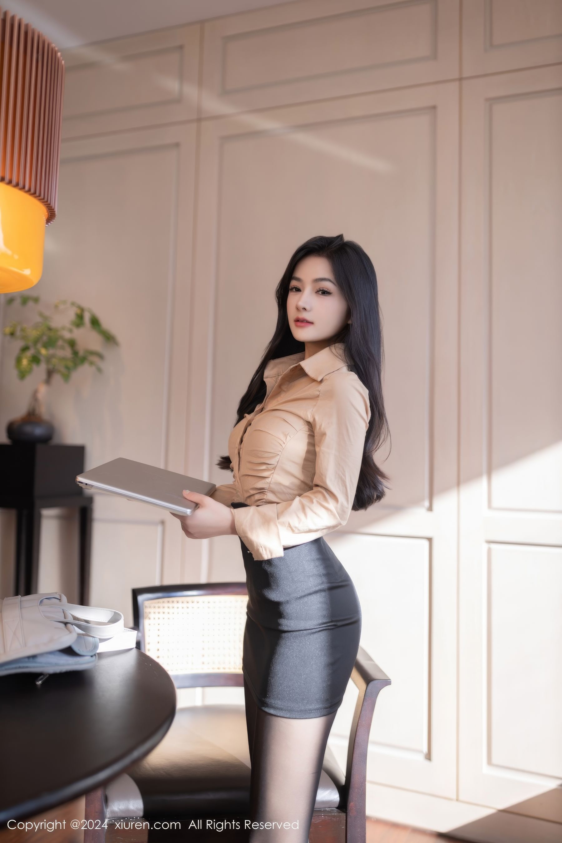 [秀人XiuRen] 2024.07.10 No.8835 谭小灵_第1张