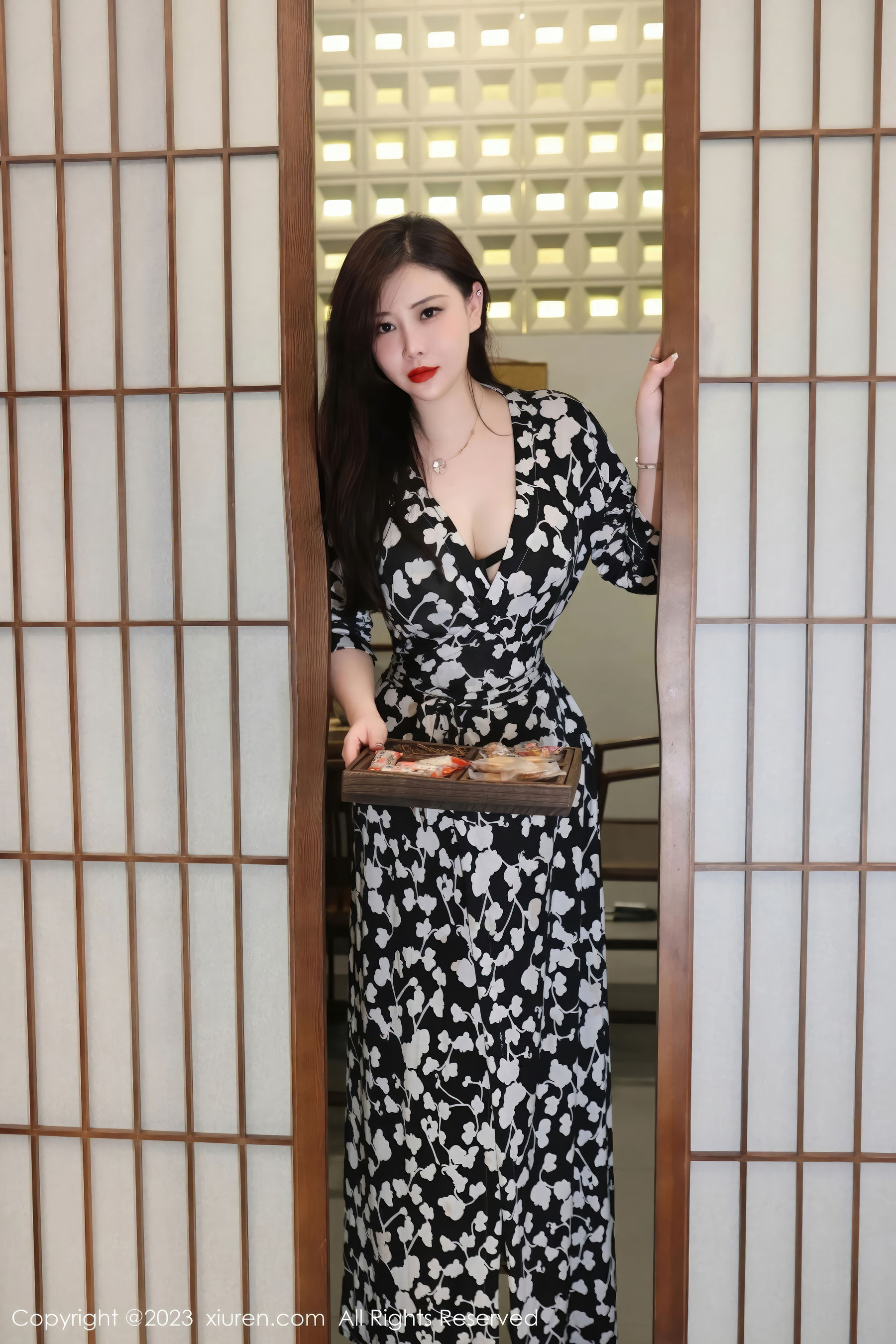 [秀人XiuRen] 2023.10.23 No.7548 王婉悠_第2张