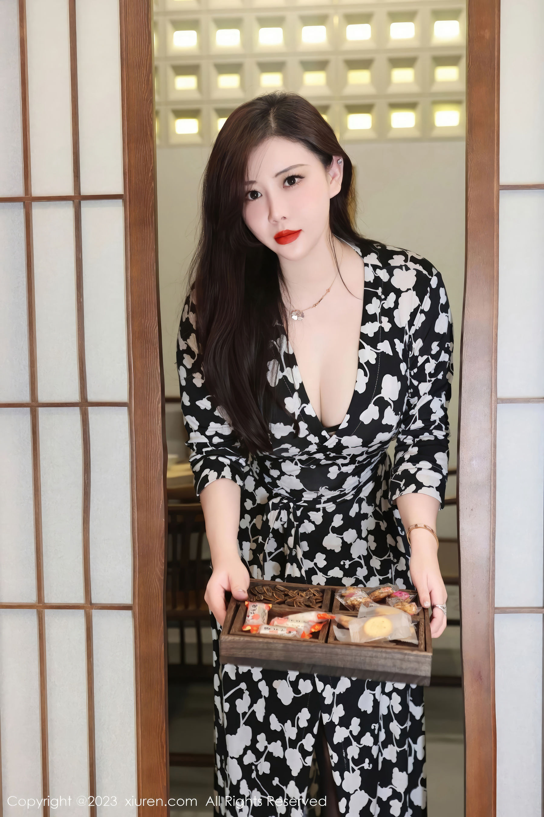 [秀人XiuRen] 2023.10.23 No.7548 王婉悠_第3张