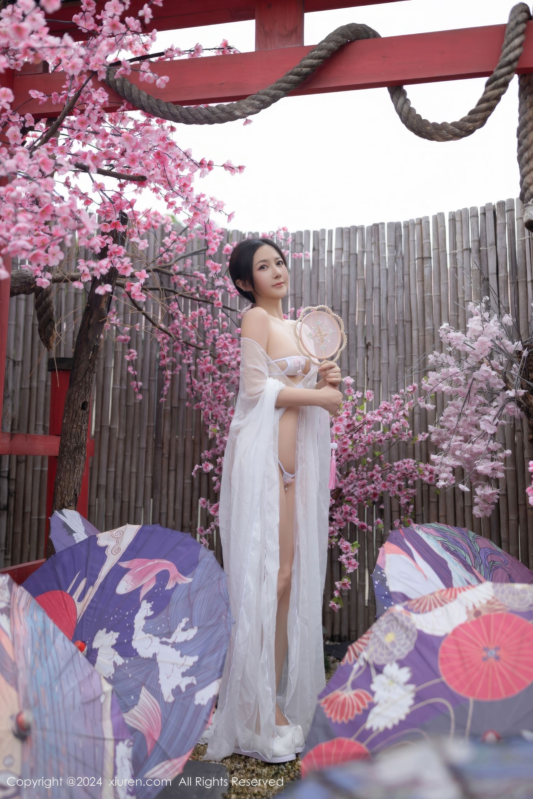 [秀人XiuRen] 2024.07.26 No.8927 鱼子酱Fish_第4张