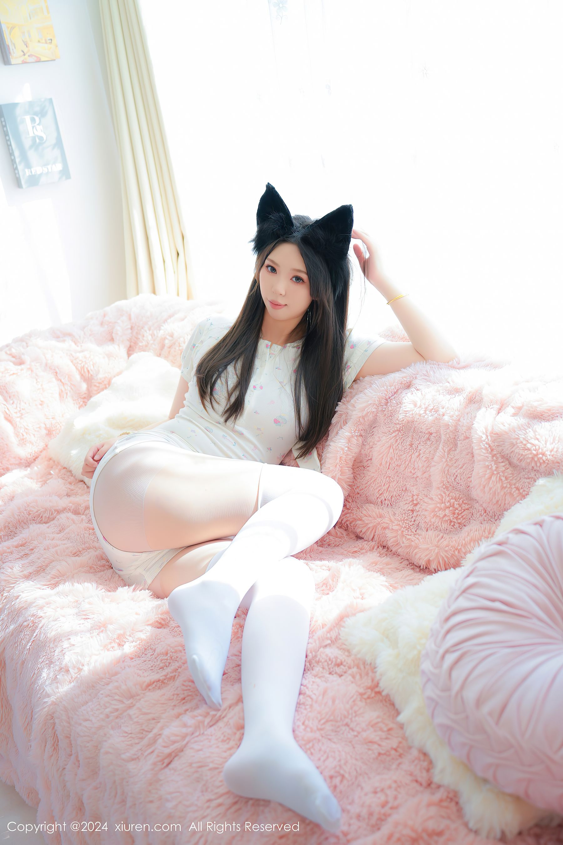 [秀人XiuRen] 2024.07.29 No.8930 小波多_第1张