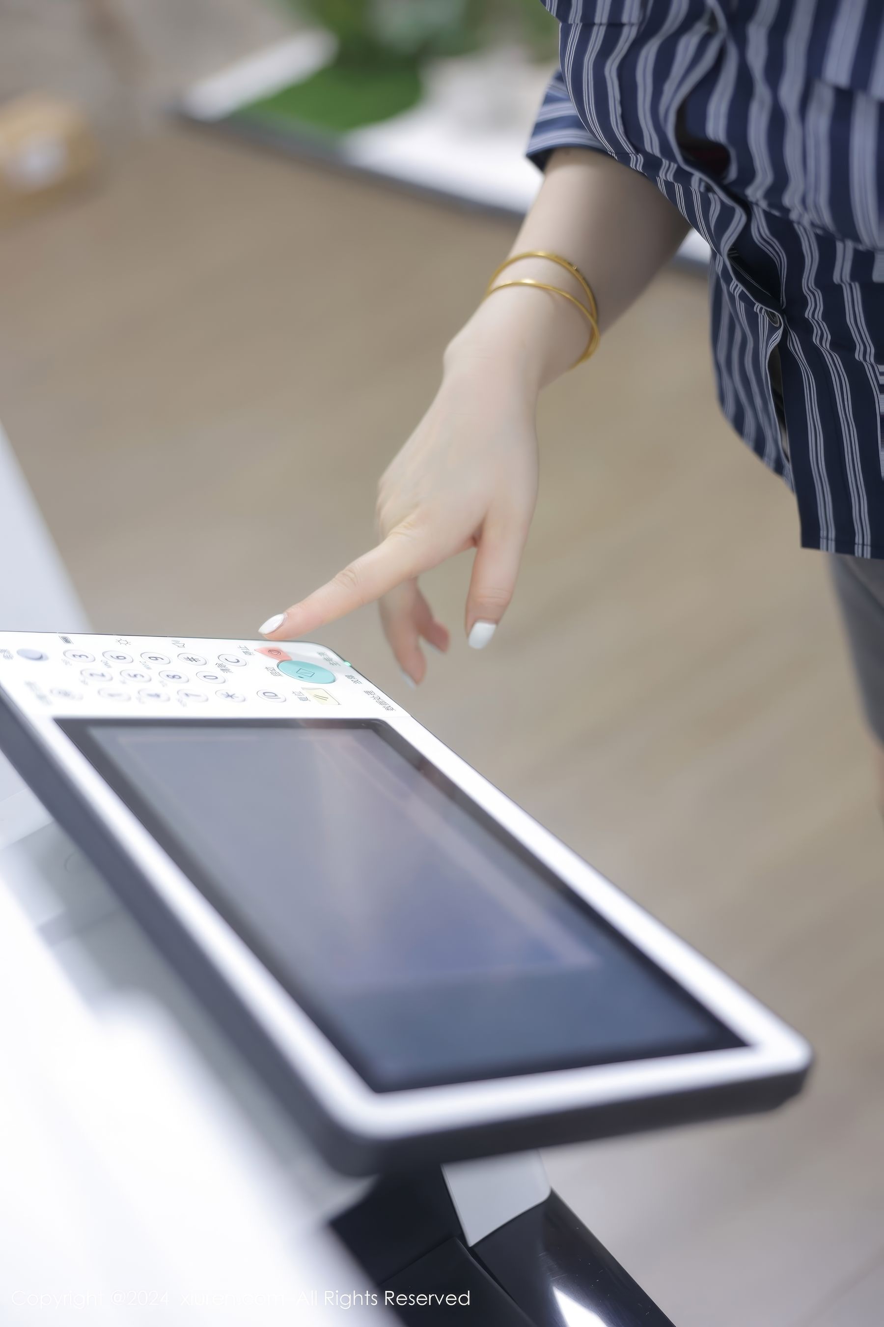 [秀人XiuRen] 2024.08.05 No.8971 诗诗kiki_第3张