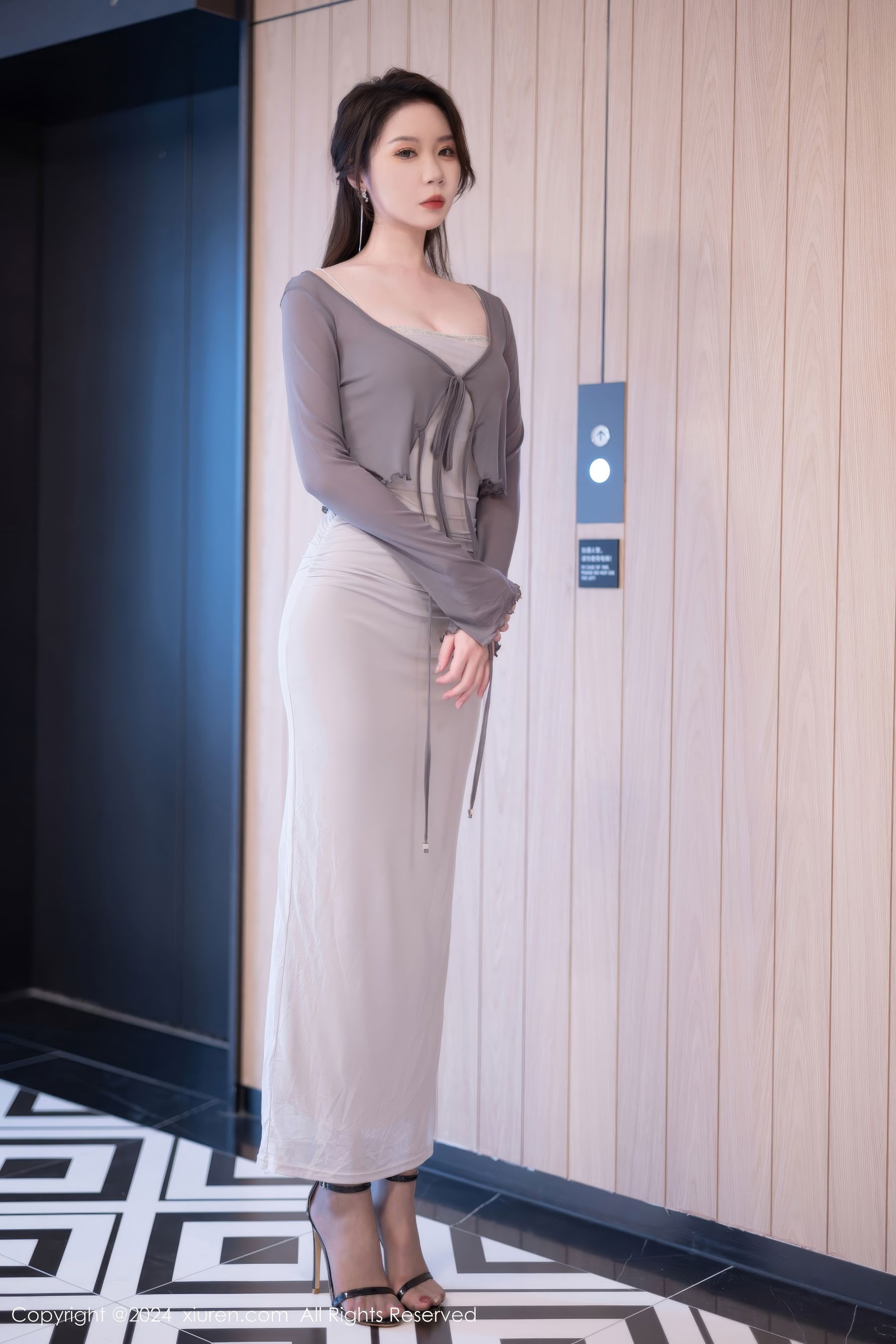 [秀人XiuRen] 2024.08.13 No.9007 梦心玥_第1张