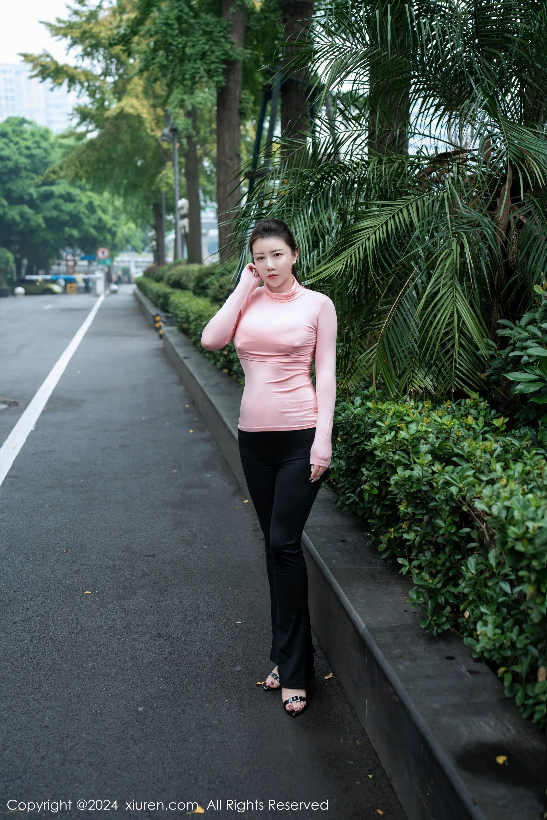 [秀人XiuRen] 2024.01.11 No.7943 王婉悠Queen_第1张