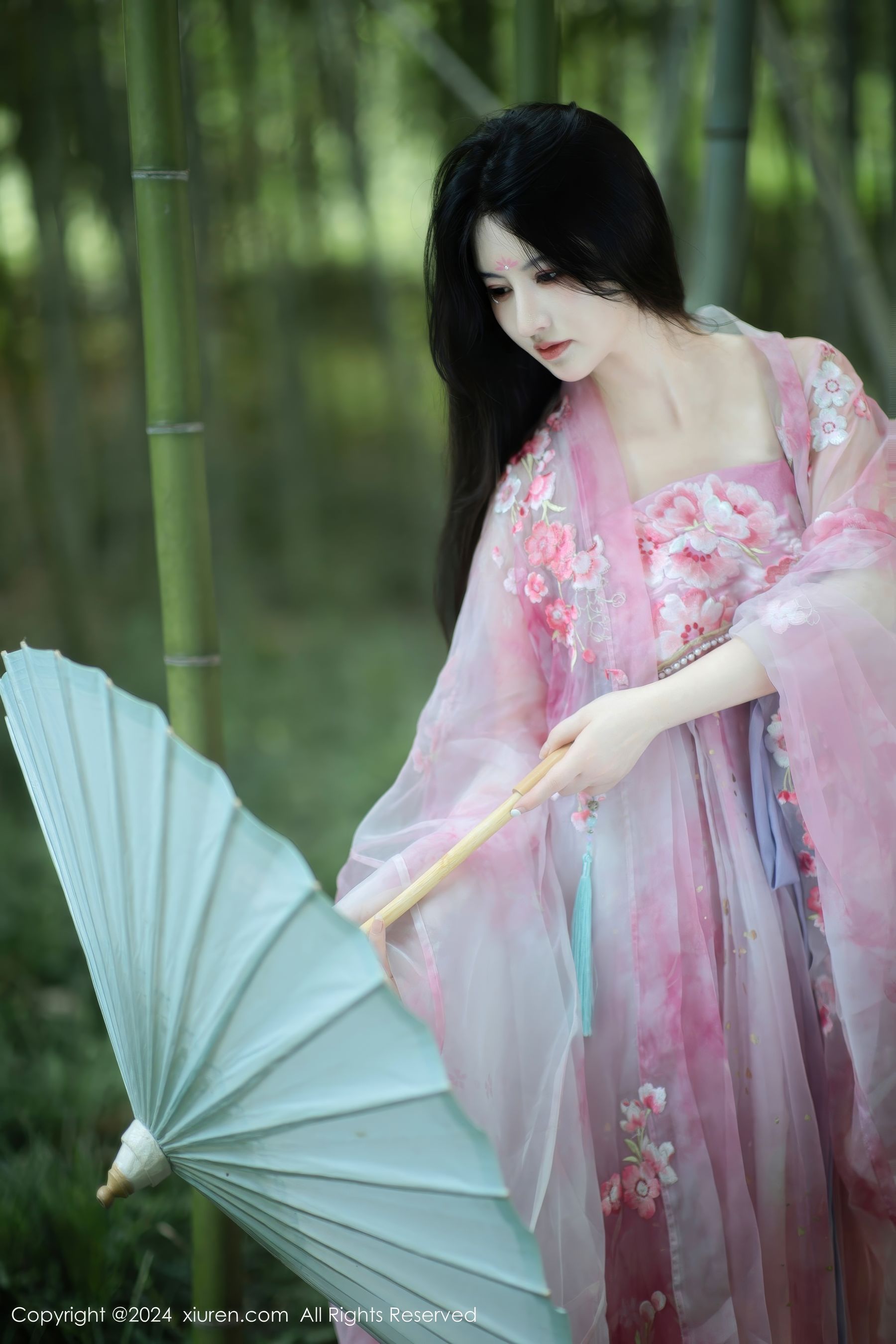 [秀人XiuRen] 2024.09.02 No.9100 诗诗kiki_第5张