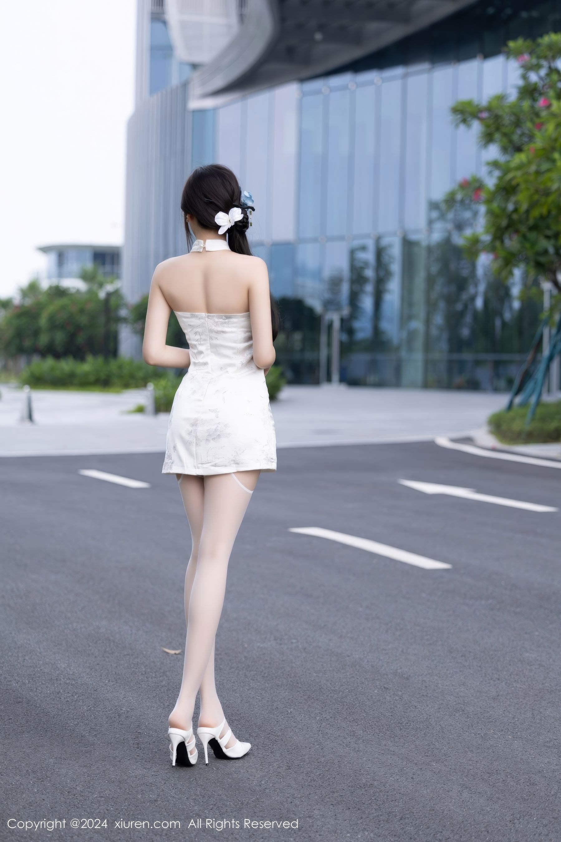 [秀人XiuRen] 2024.09.02 No.9101 徐莉芝Booty_第1张