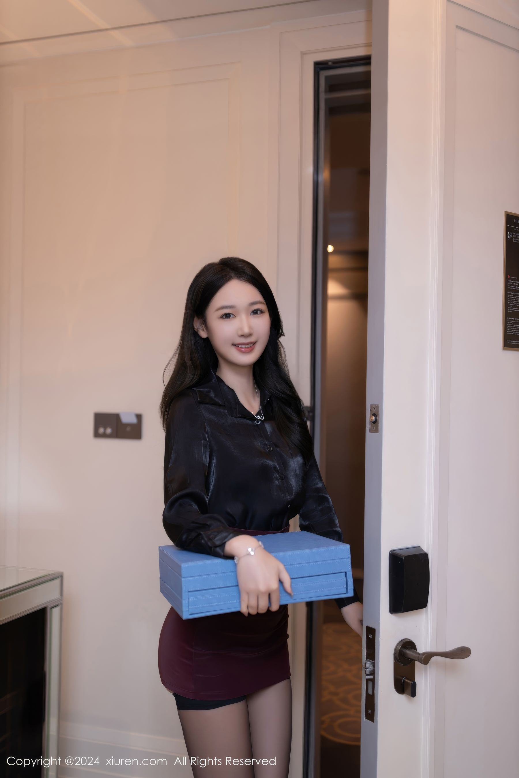 [秀人XiuRen] 2024.09.02 No.9102 唐安琪_第2张