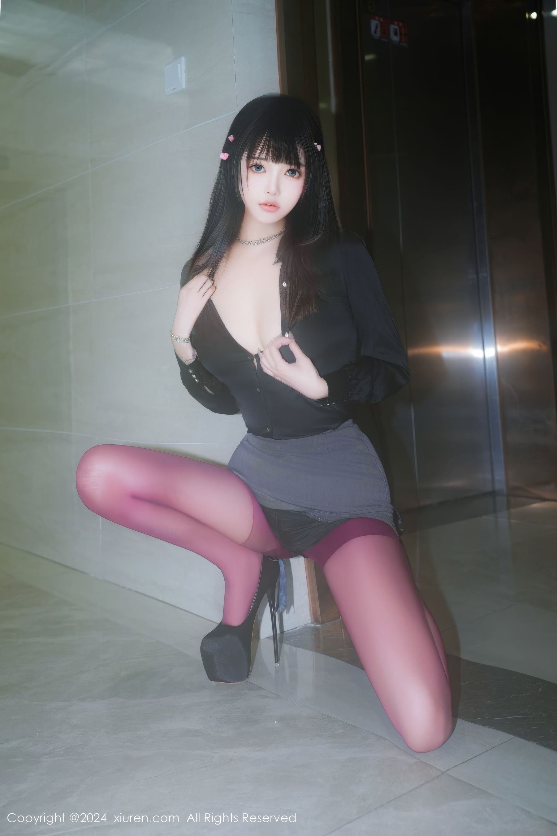 [秀人XiuRen] 2024.09.11 No.9142 小兔纯纯_第1张