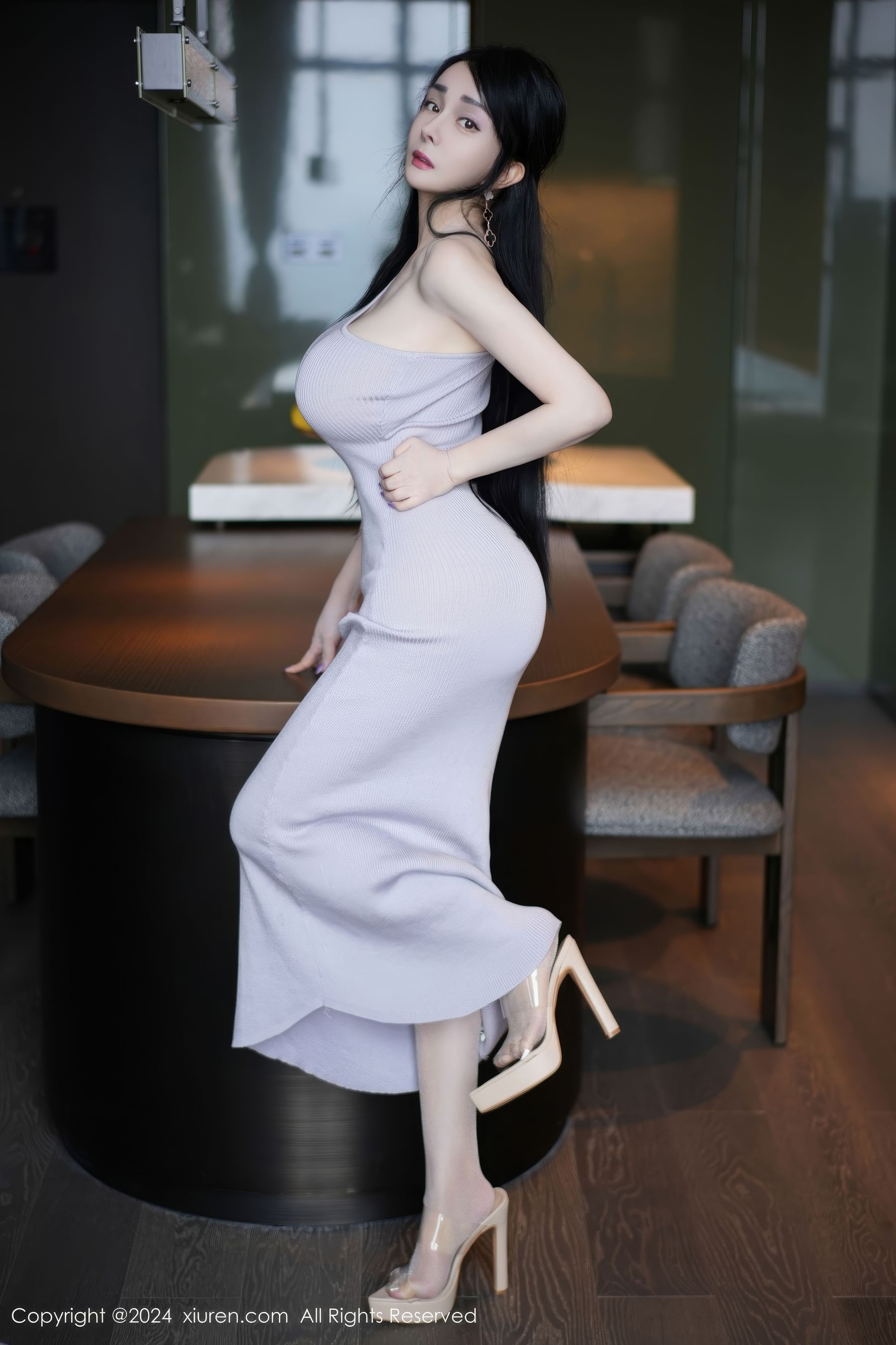 [秀人XiuRen] 2024.09.20 No.9183 允爾_第2张