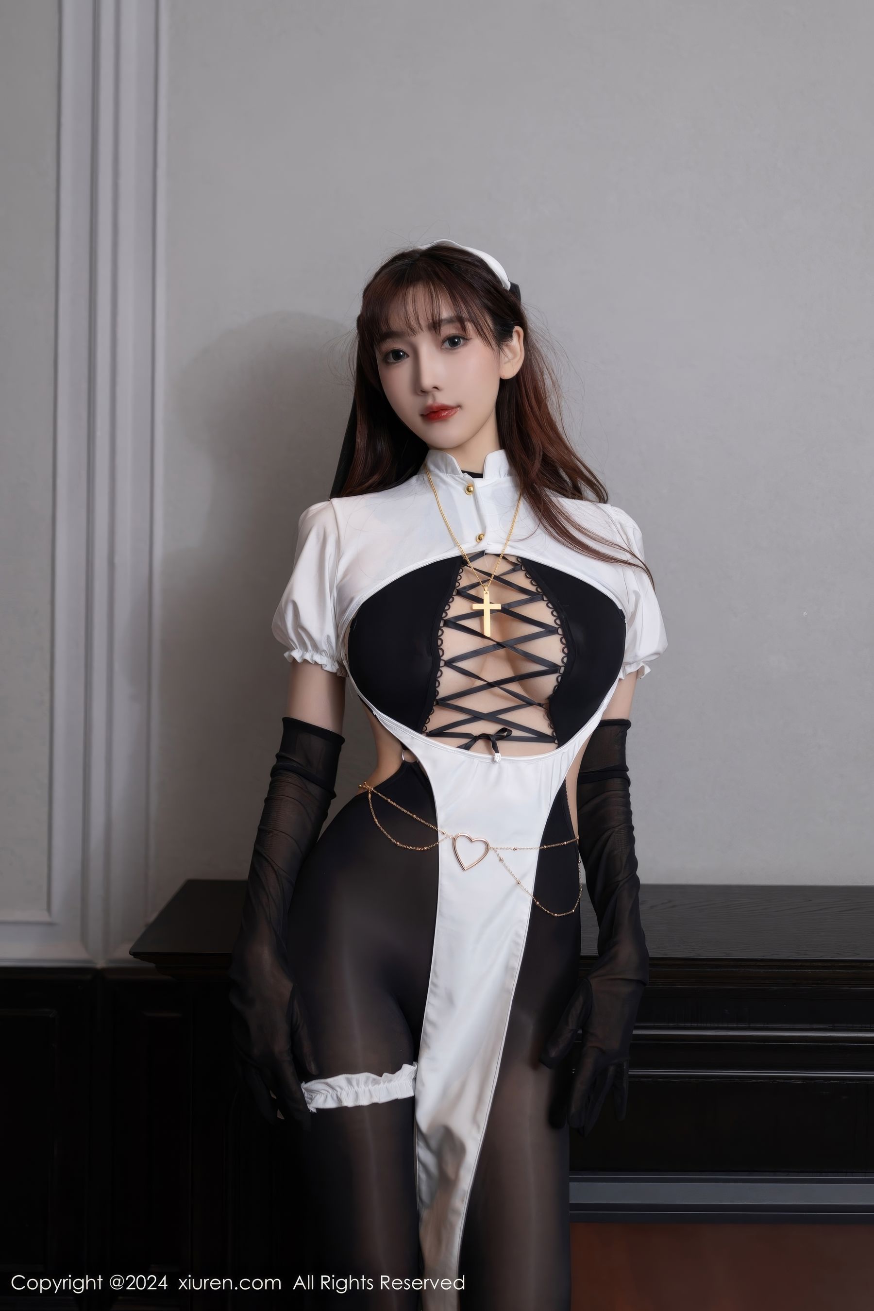 [秀人XiuRen] 2024.09.26 No.9216 陆萱萱_第1张