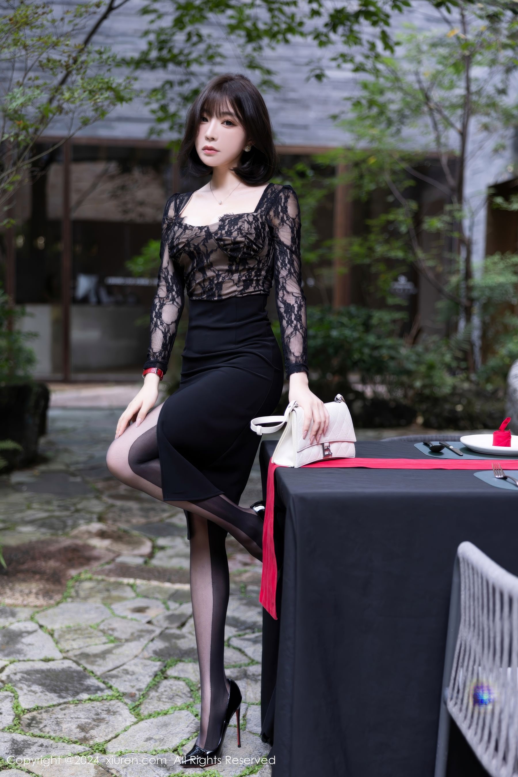 [秀人XiuRen] 2024.10.09 No.9257 徐莉芝Booty_第4张