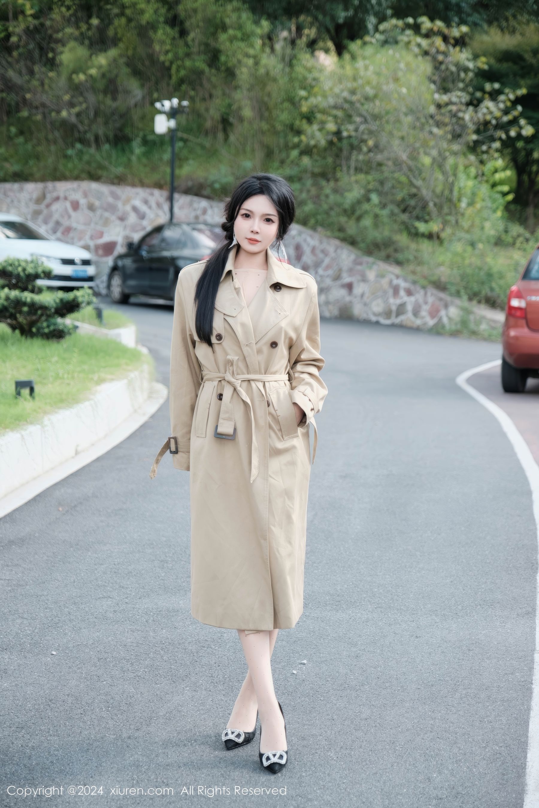 [秀人XiuRen] 2024.10.10 No.9261 麦田_第1张