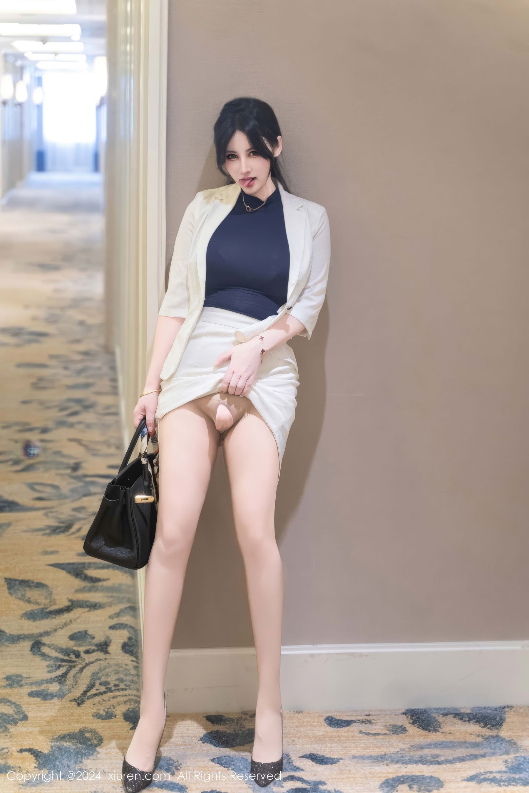 [秀人XiuRen] 2024.10.21 No.9319 诗诗kiki_第2张