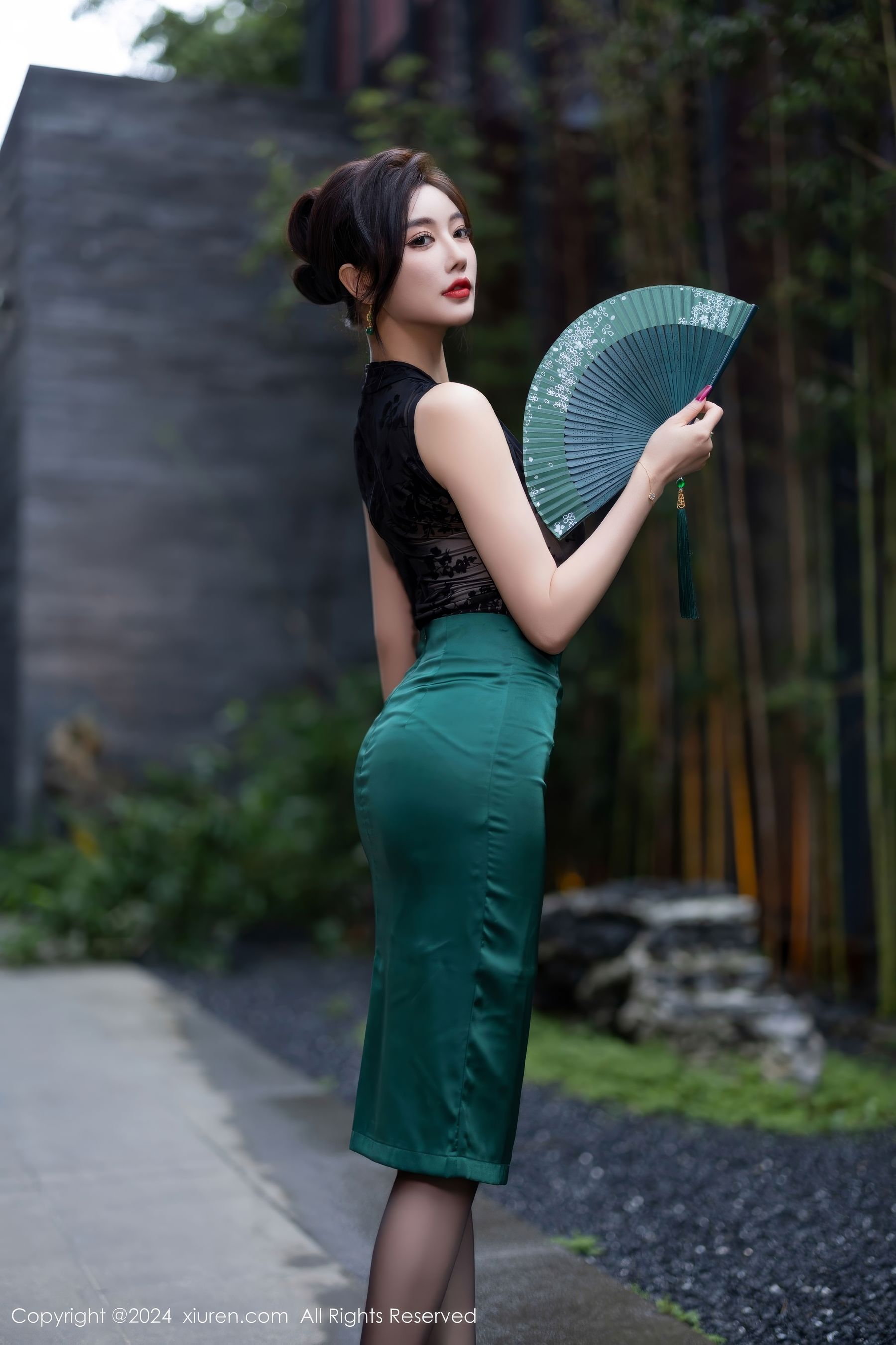 [秀人XiuRen] 2024.11.01 No.9384 杨晨晨Yome_第5张