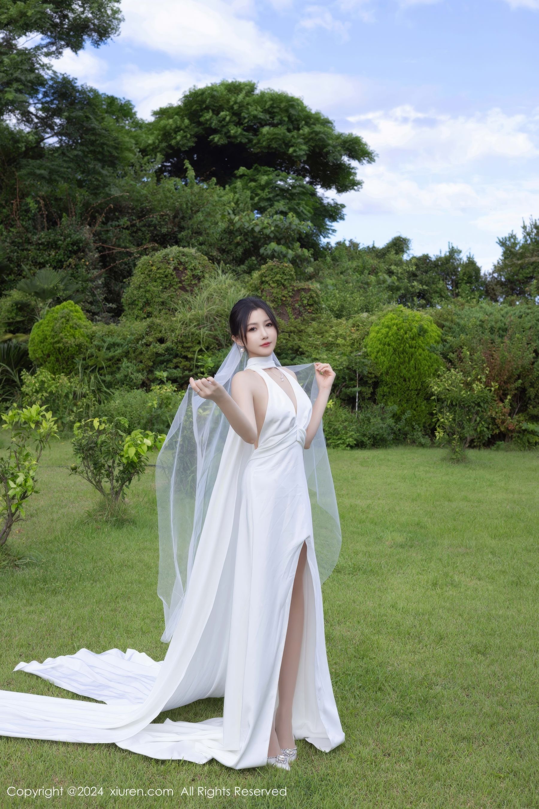 [秀人XiuRen] 2024.11.01 No.9387 鱼子酱Fish_第4张