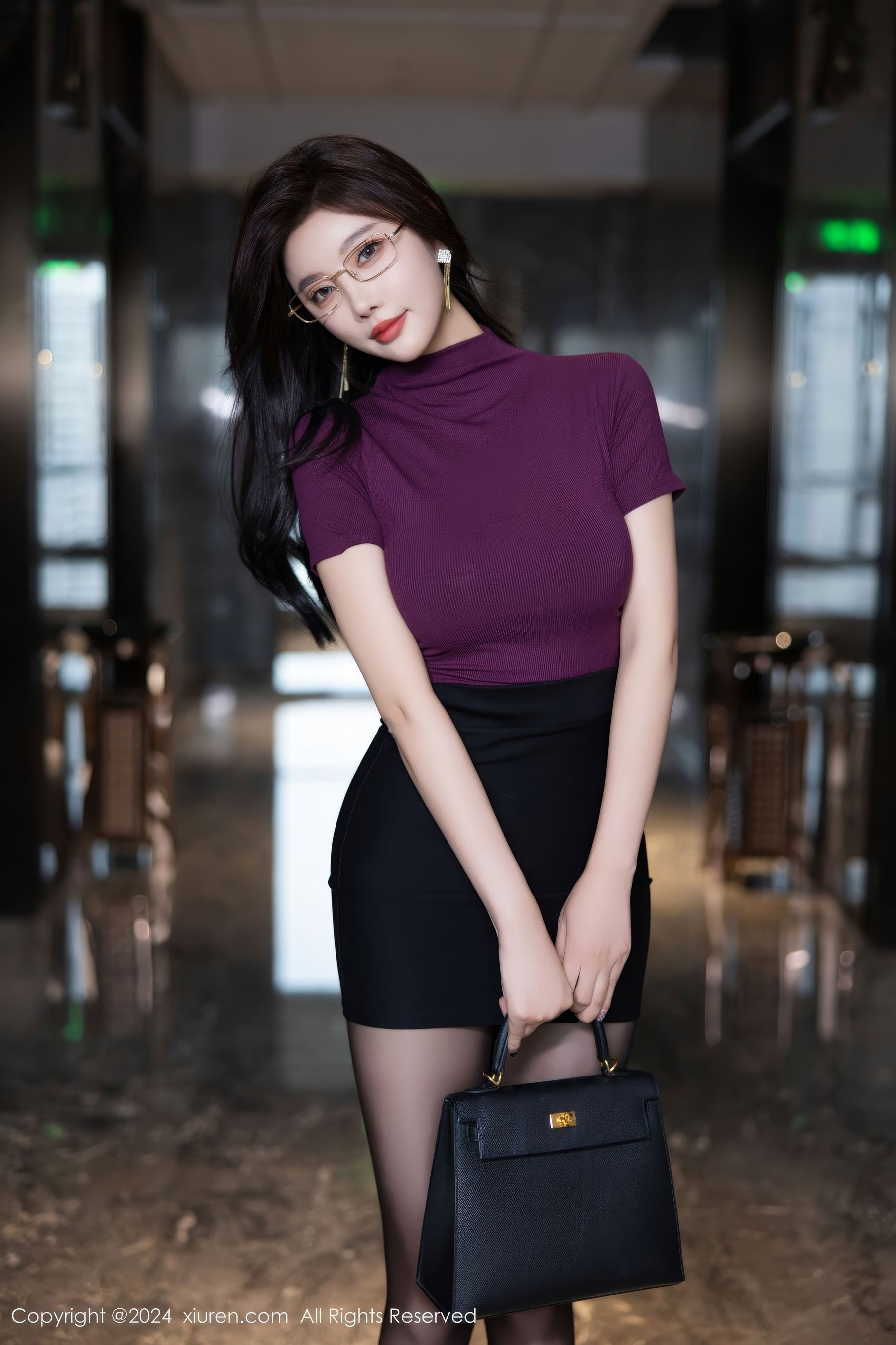 [秀人XiuRen] 2024.11.08 No.9421 杨晨晨Yome_第1张