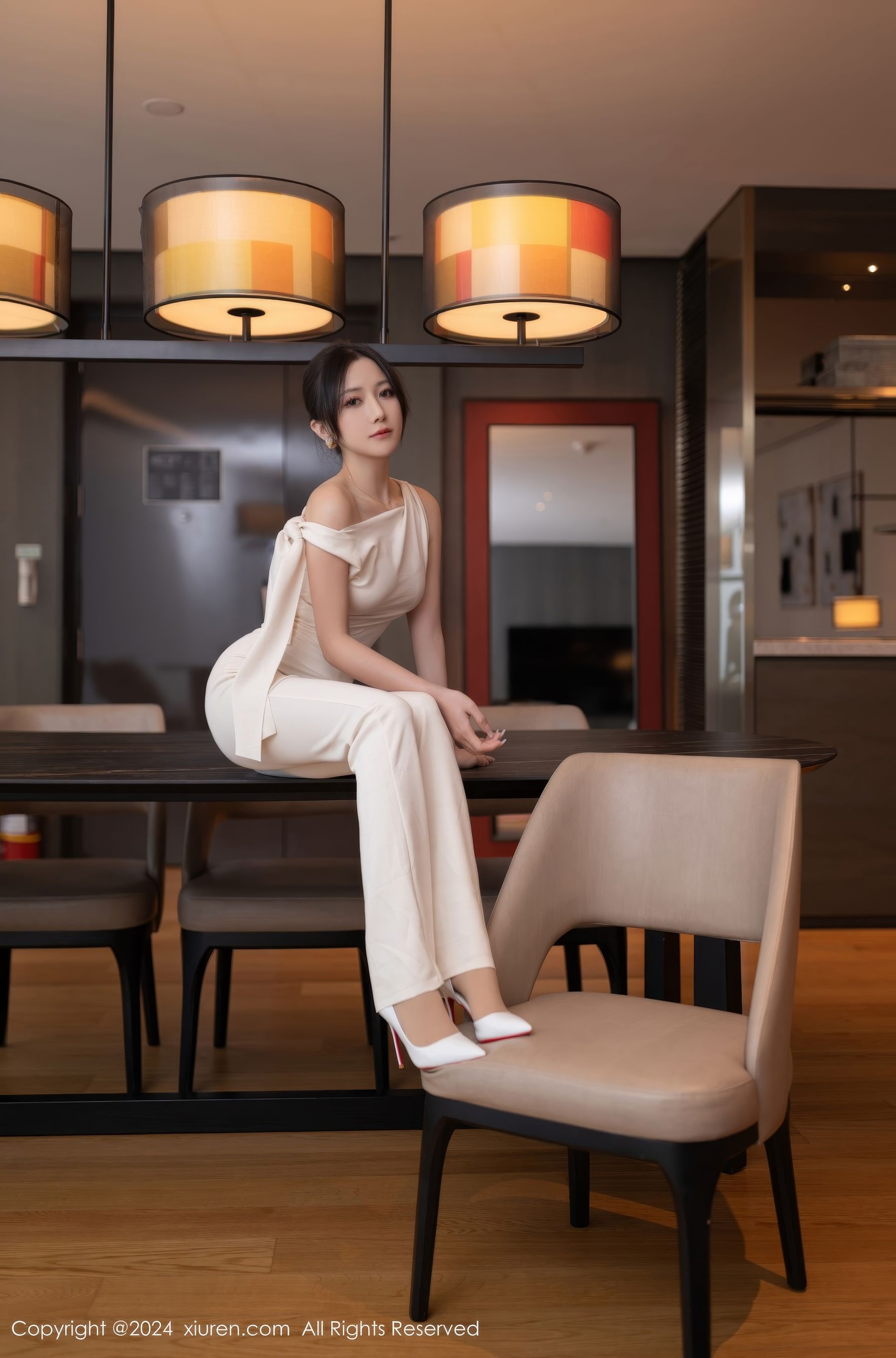 [秀人XiuRen] 2024.11.15 No.9457 鱼子酱Fish_第3张