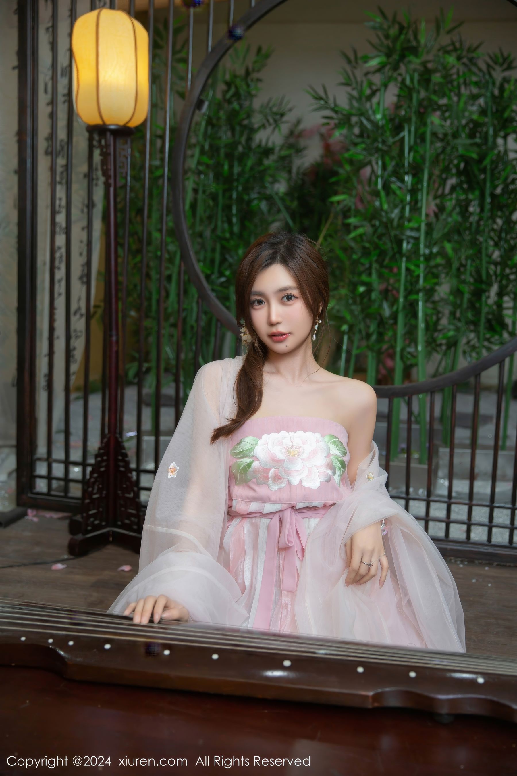 [秀人XiuRen] 2024.11.20 No.9475 绮里嘉ula_第2张