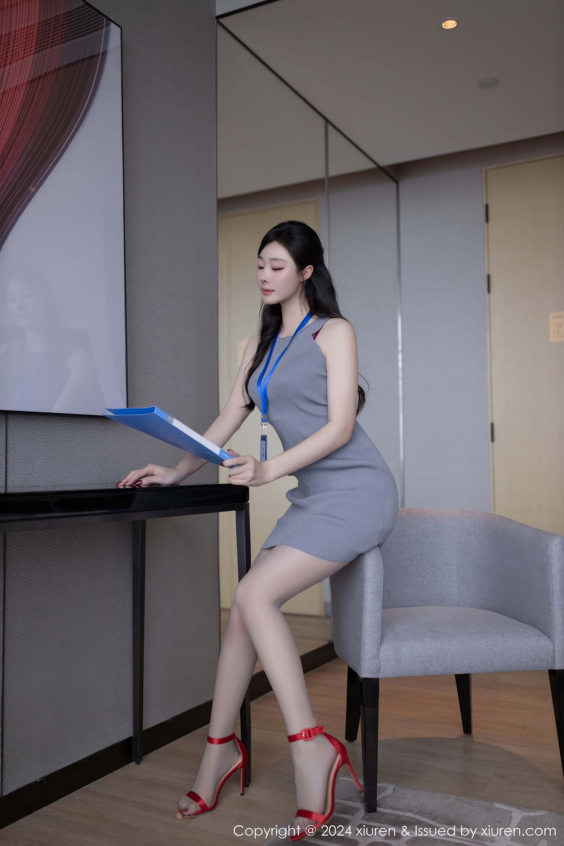 [秀人XiuRen] 2024.11.22 No.9493 小逗逗_第4张