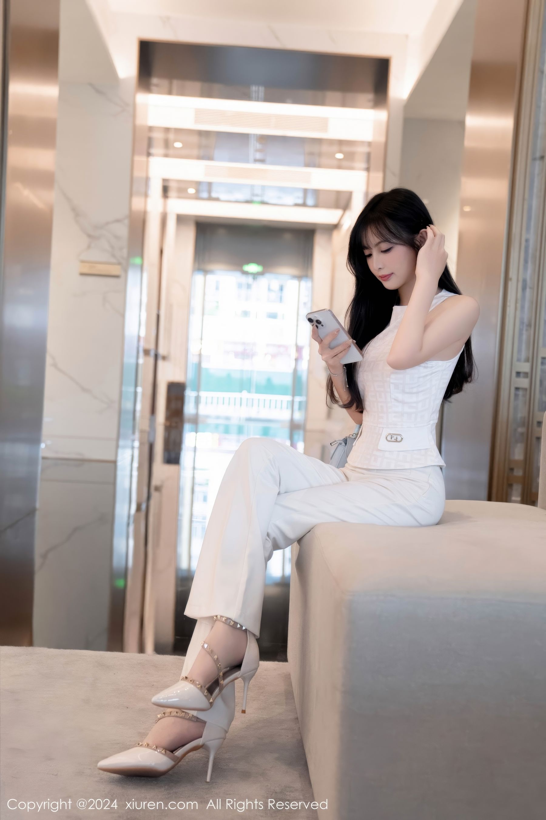 [秀人XiuRen] 2024.11.29 No.9528 林星阑_第1张