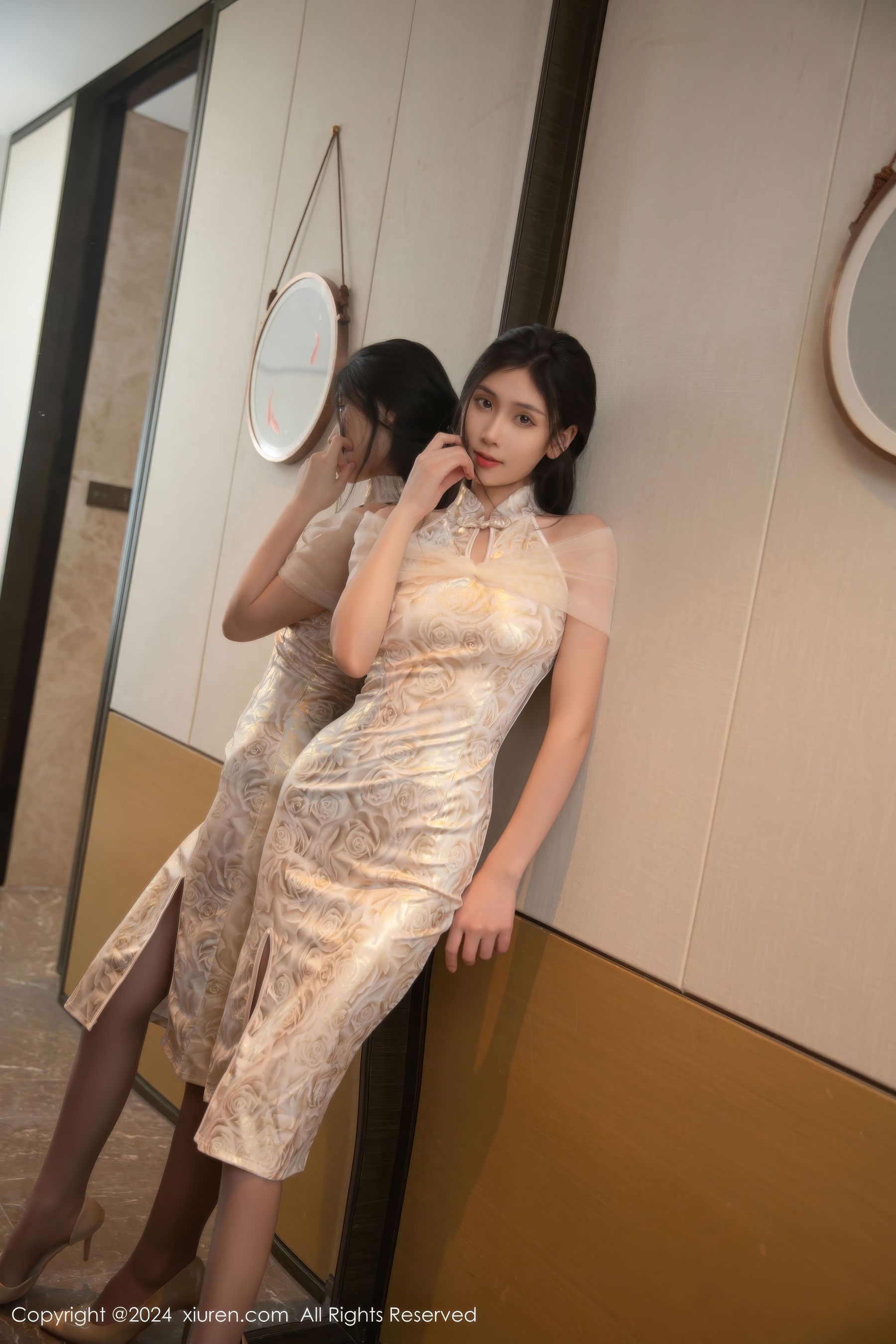 [秀人XiuRen] 2024.12.11 No.9583 刘婷婷_第2张