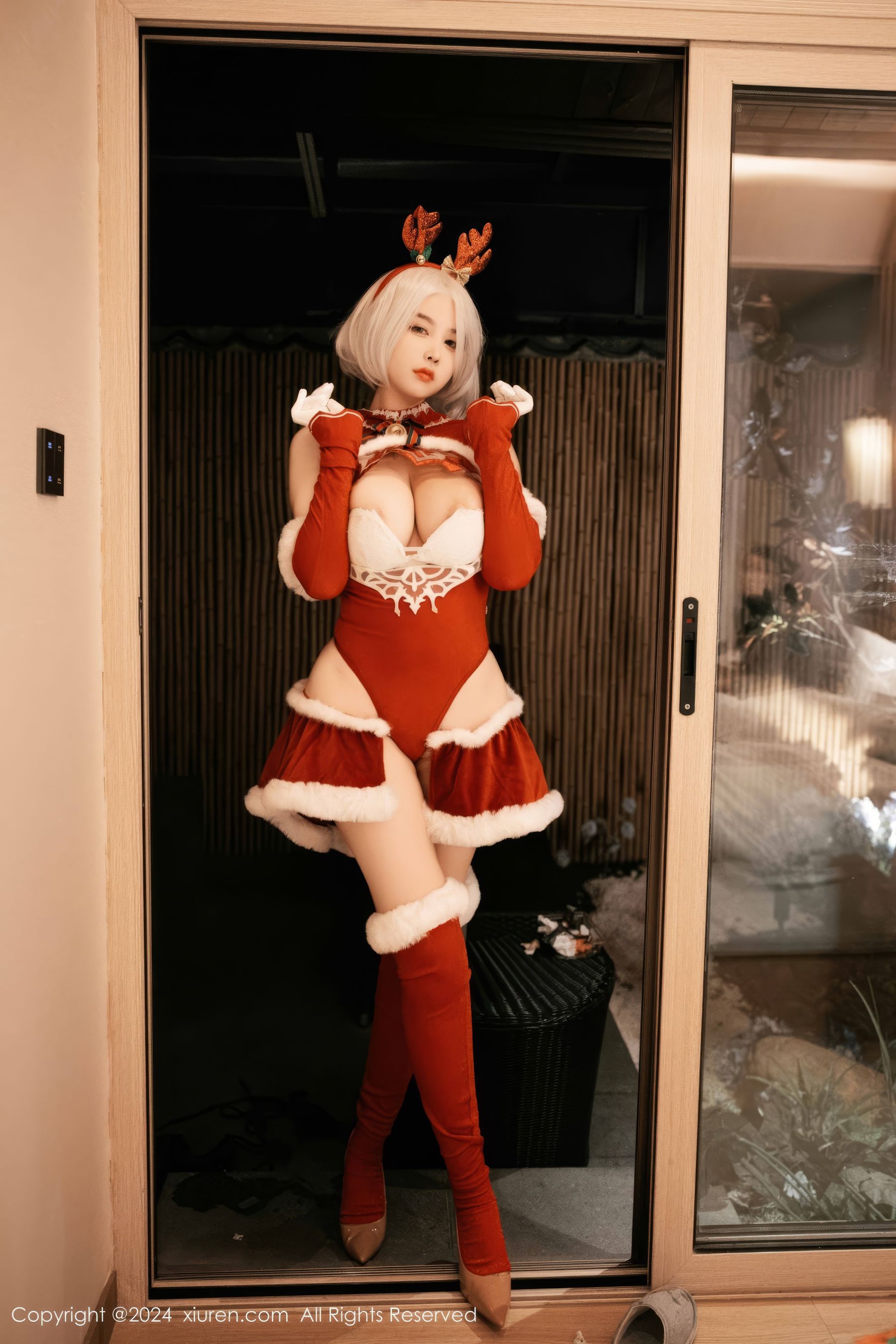 [秀人XiuRen] 2024.12.26 No.9660 樱桃小犊子_第3张